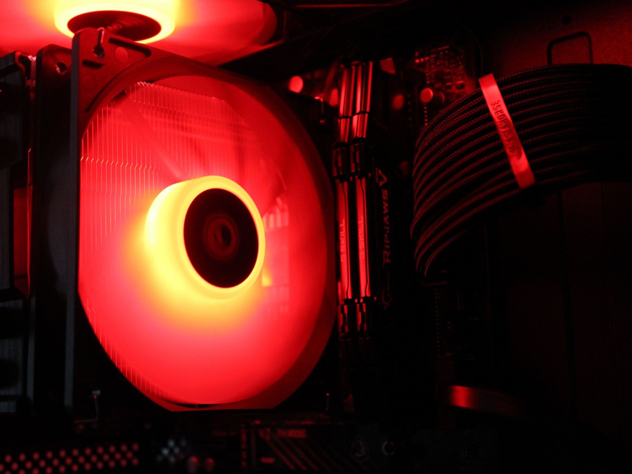 🔥RTX 3070, Ryzen 5 3600, 2 TB Storage, 16 GB RAM