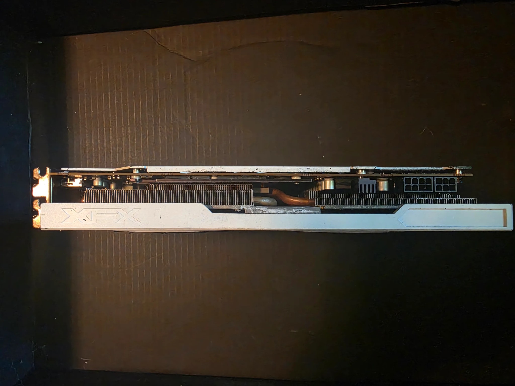 Radeon R9 390 8GB