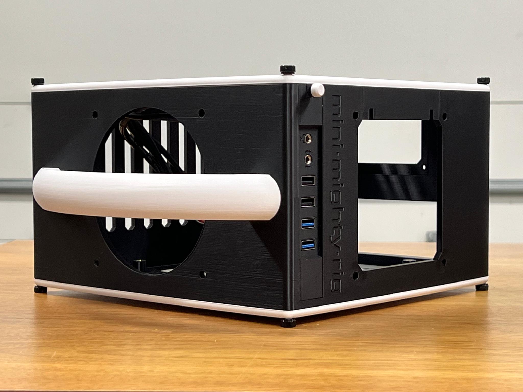 10L SFF PC Case | Portable | 3D Printed | Hand Assembled | Unique Look