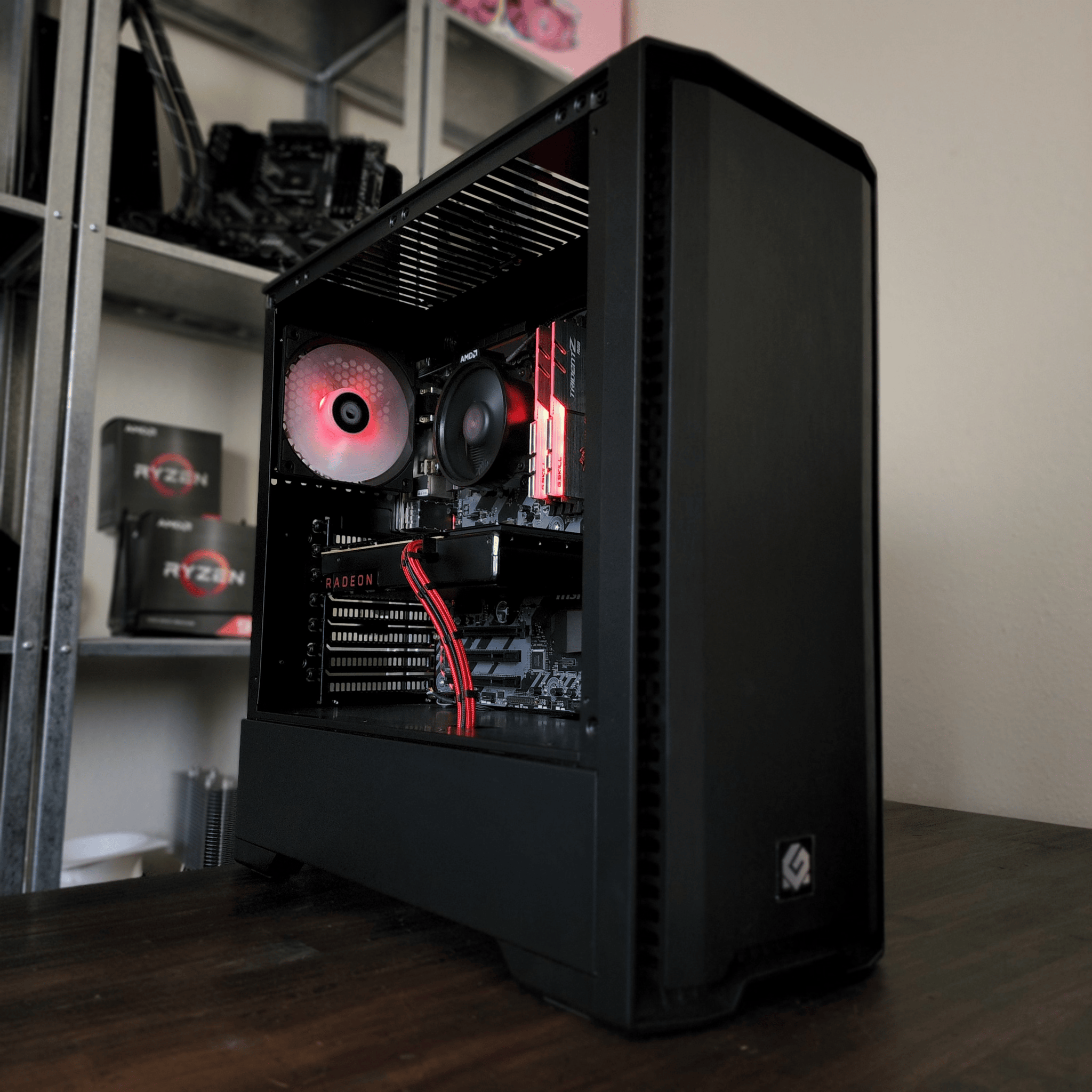 AMD Ryzen 3 2200G // XFX Radeon RX 480 8GB // GSKILL 16GB 3000MHz