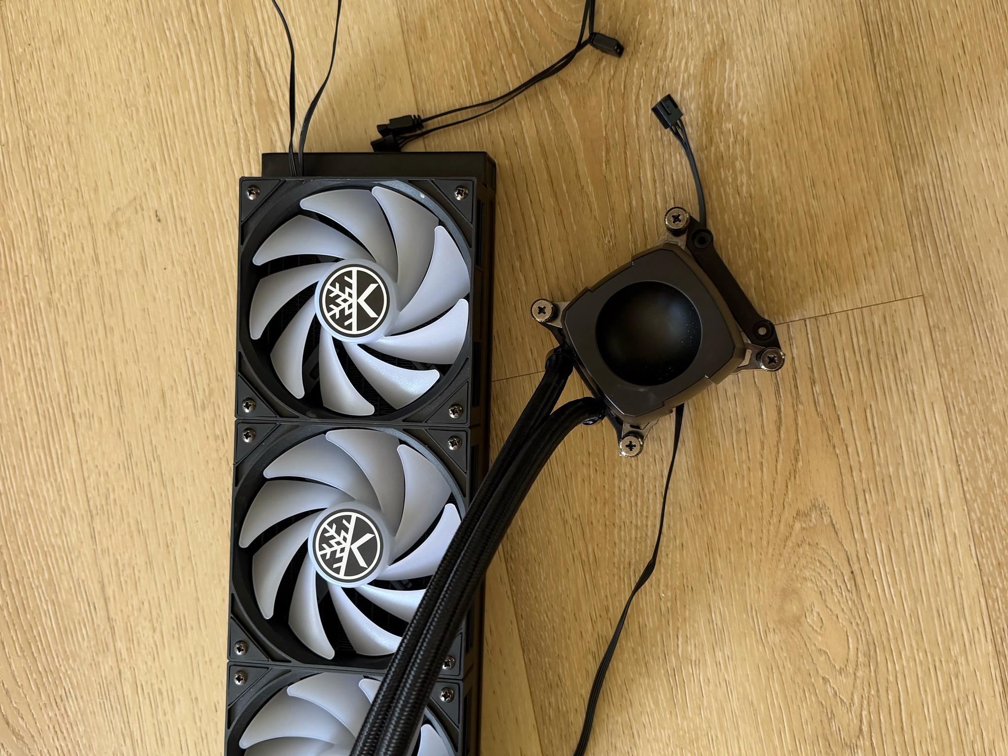 KINGCOOL ORBITTO 360mm 6.67 Curved Panel LIQUID COOLER ARGB BLACK