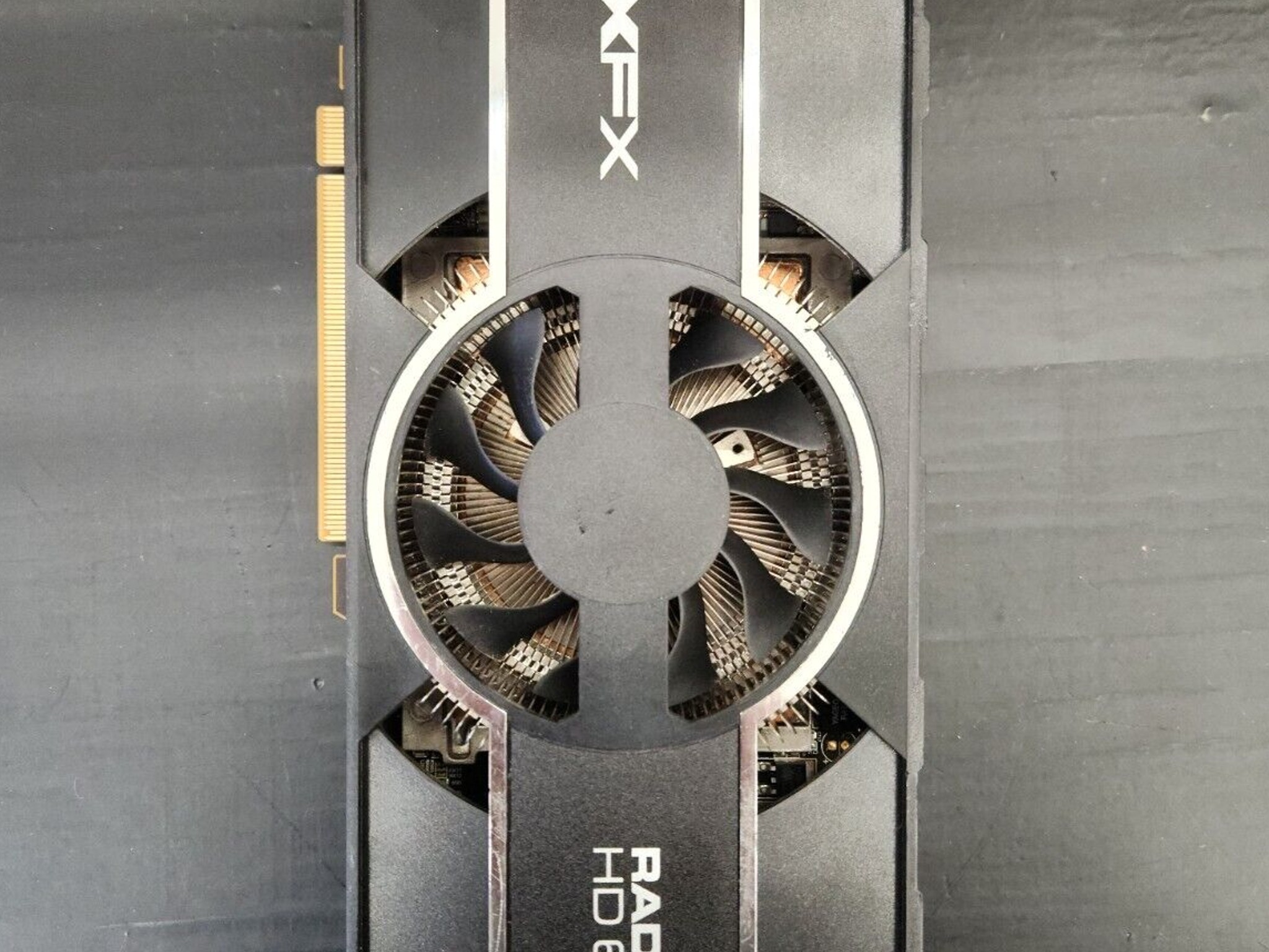 XFX Radeon HD 6950 1GB GDDR5 Graphics Card - Mini DisplayPort, HDMI, DVI