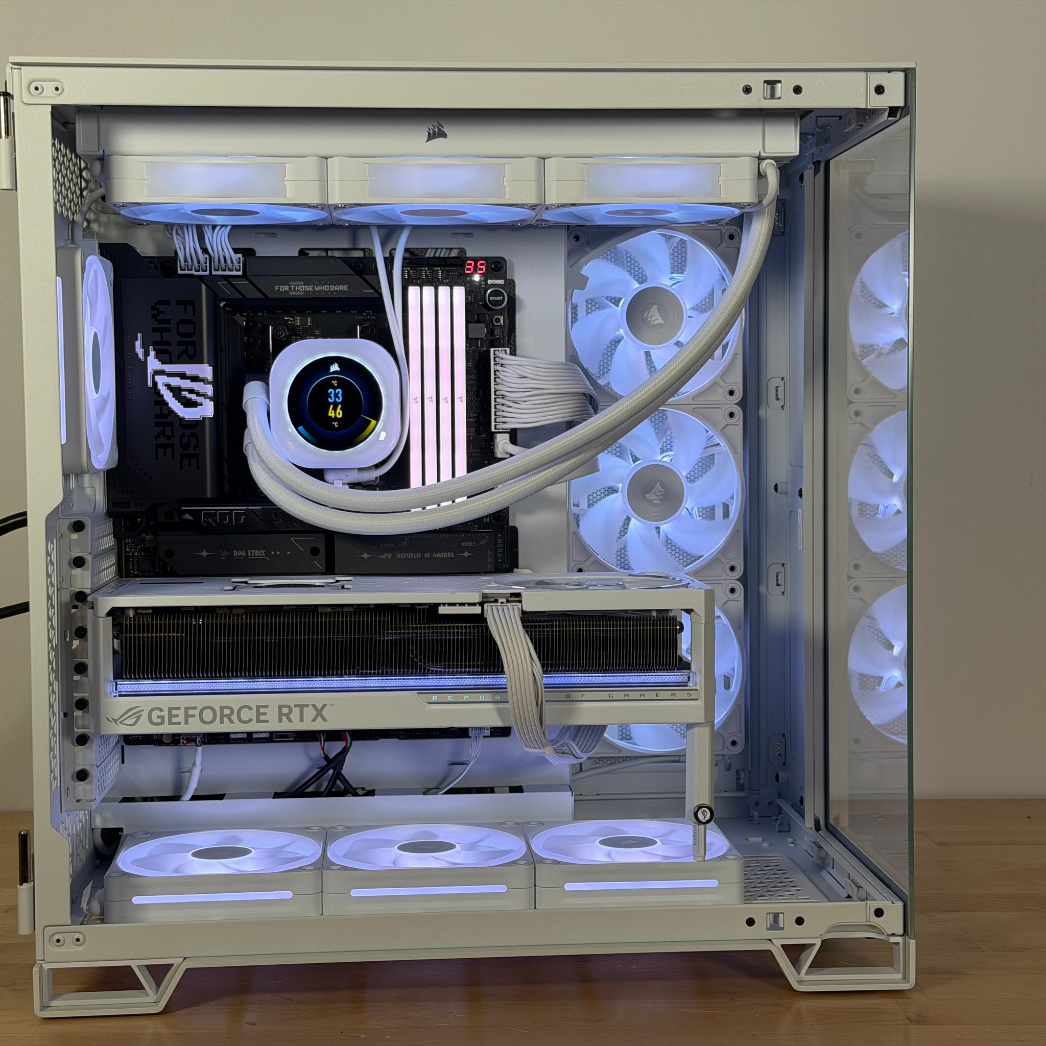 RTX 5090 Ryzen 9 9950x3d 64gb DDR5 4tb NVME Gaming PC