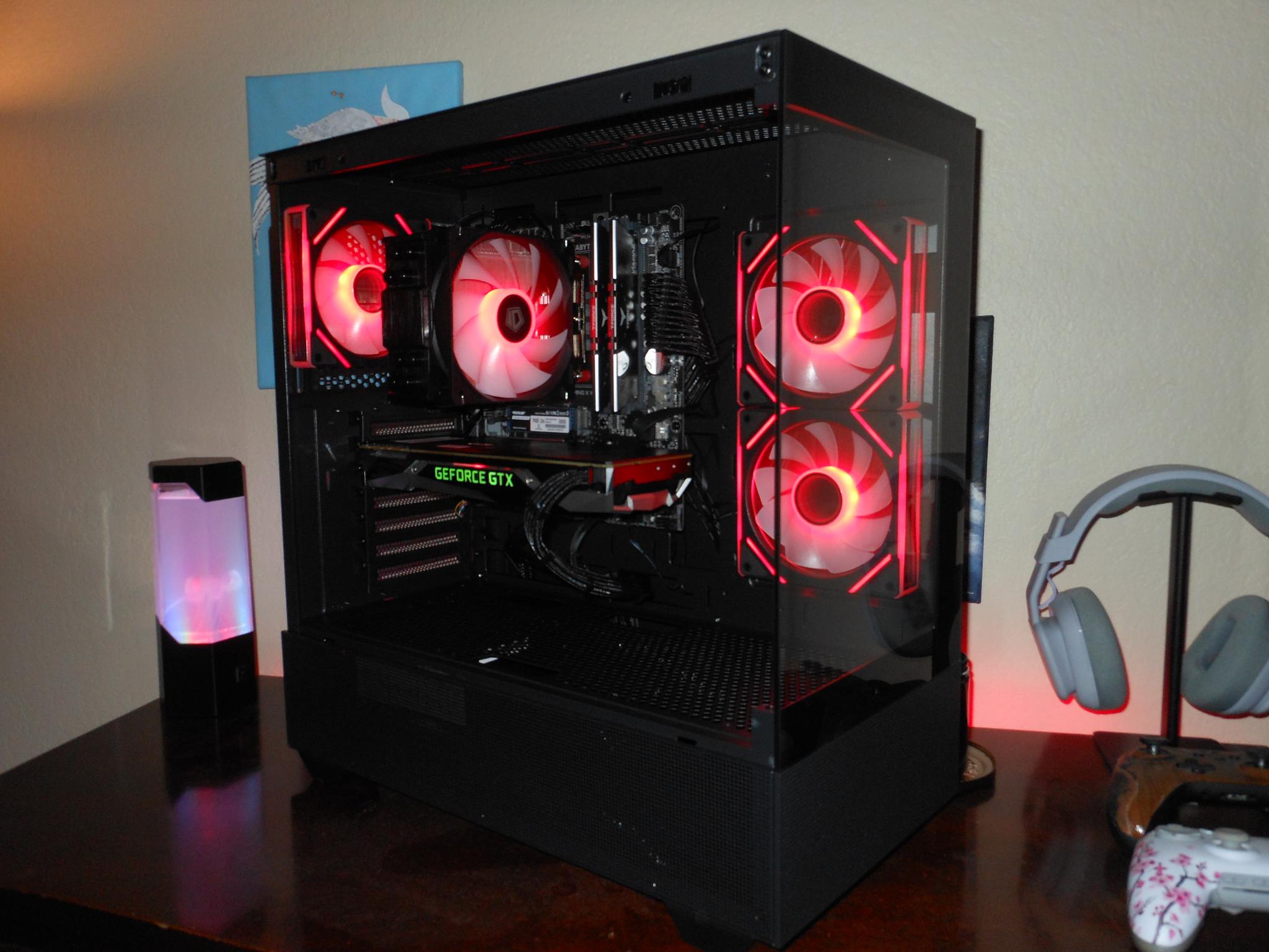 Gaming PC // Founders Edition Gtx 1080 // Ryzen 5 3600