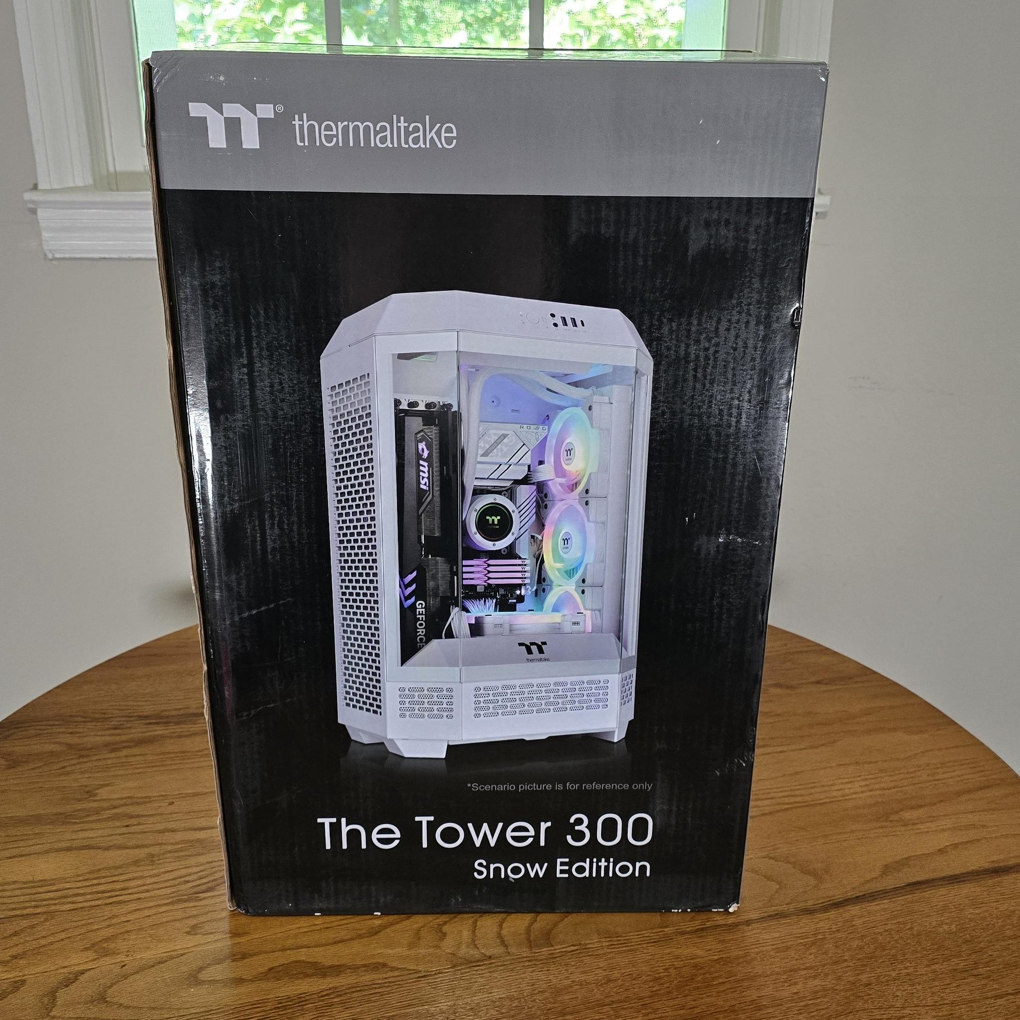 Like New White Thermaltake Tower 300 Case w/ LCD Screen & Chassis Stand Kit!!