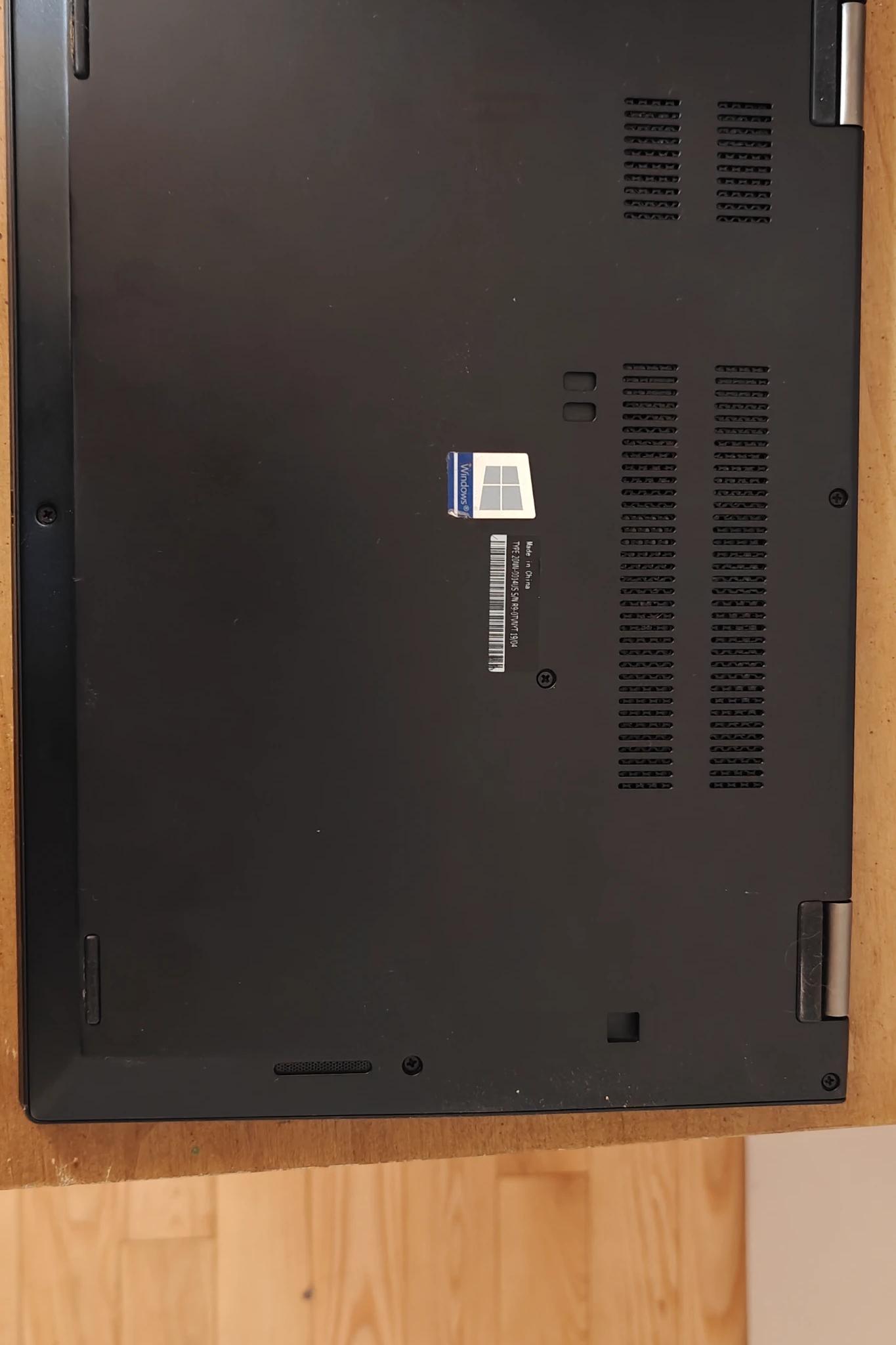 Lenovo X390 Yoga in very good condition with Windows 10