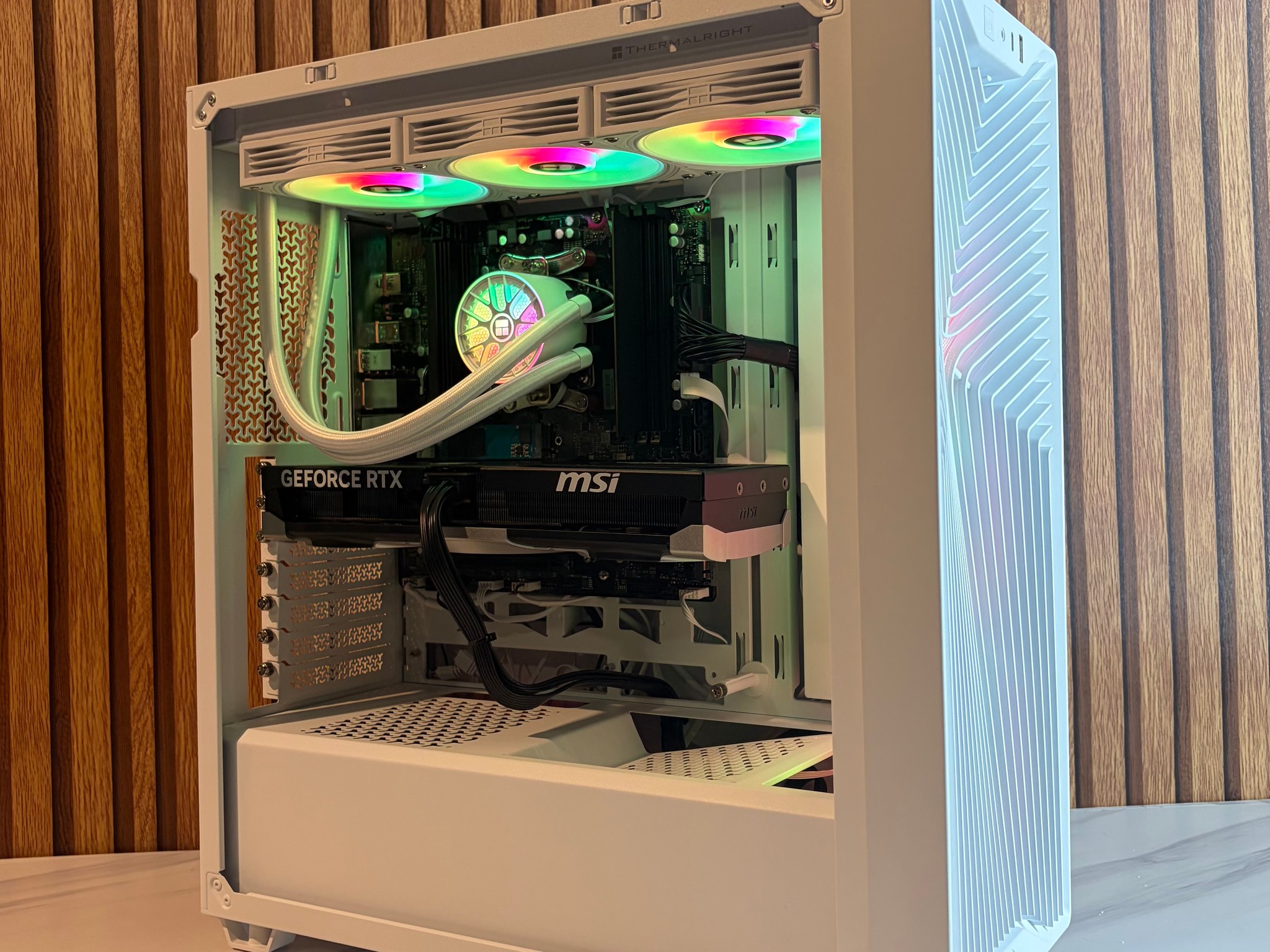 RTX 5070 |  RYZEN 7 7800X3D | 16GB DDR5 | 750w PSU | 2TB NVME | 360MM AIO
