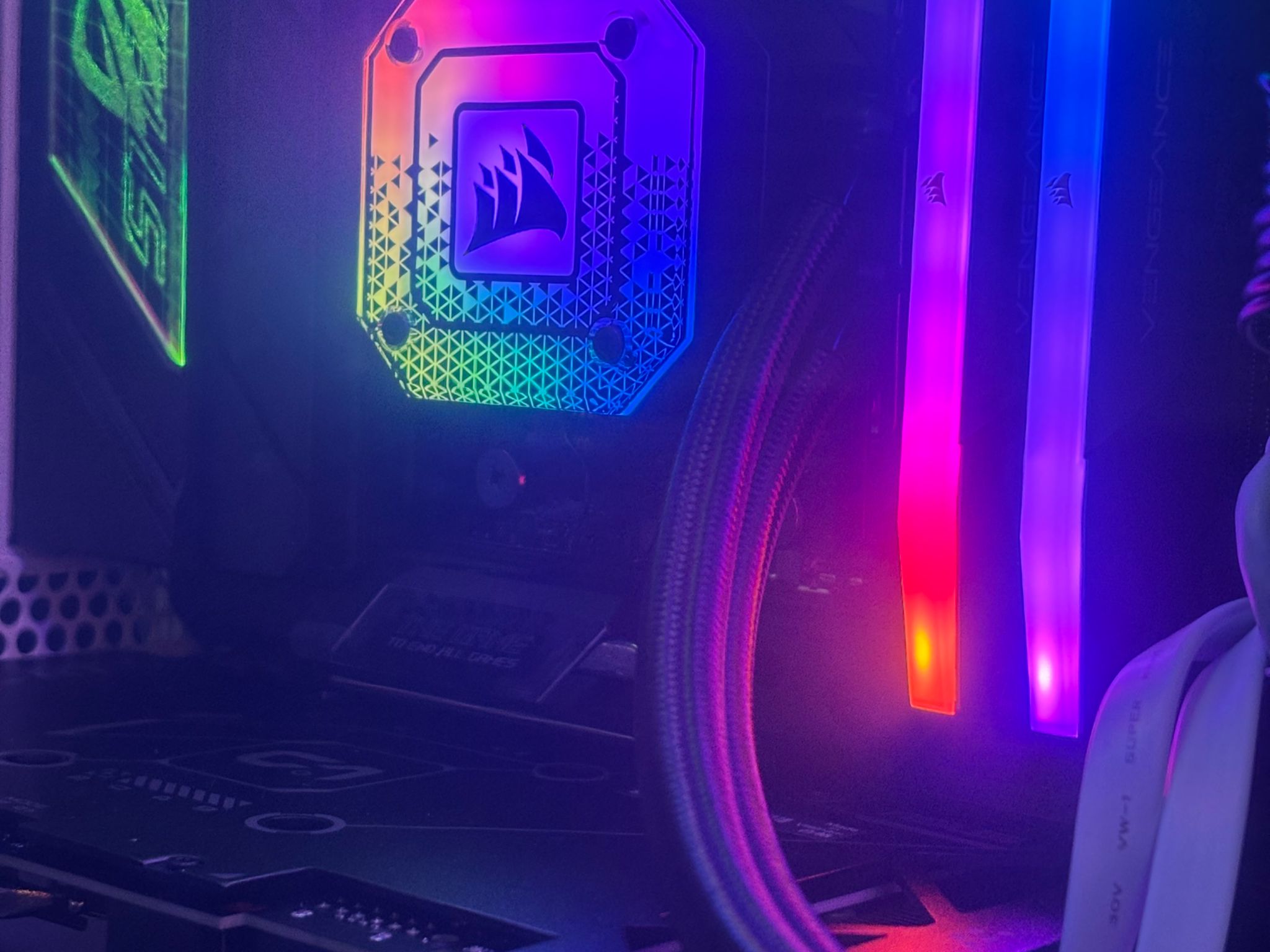 Ryzen 9 7900X + RTX 4070 Super + 4TB 990 PRO + 32GB DDR5 7000mhz + x670e MoBo + Corsair 1000w PSU