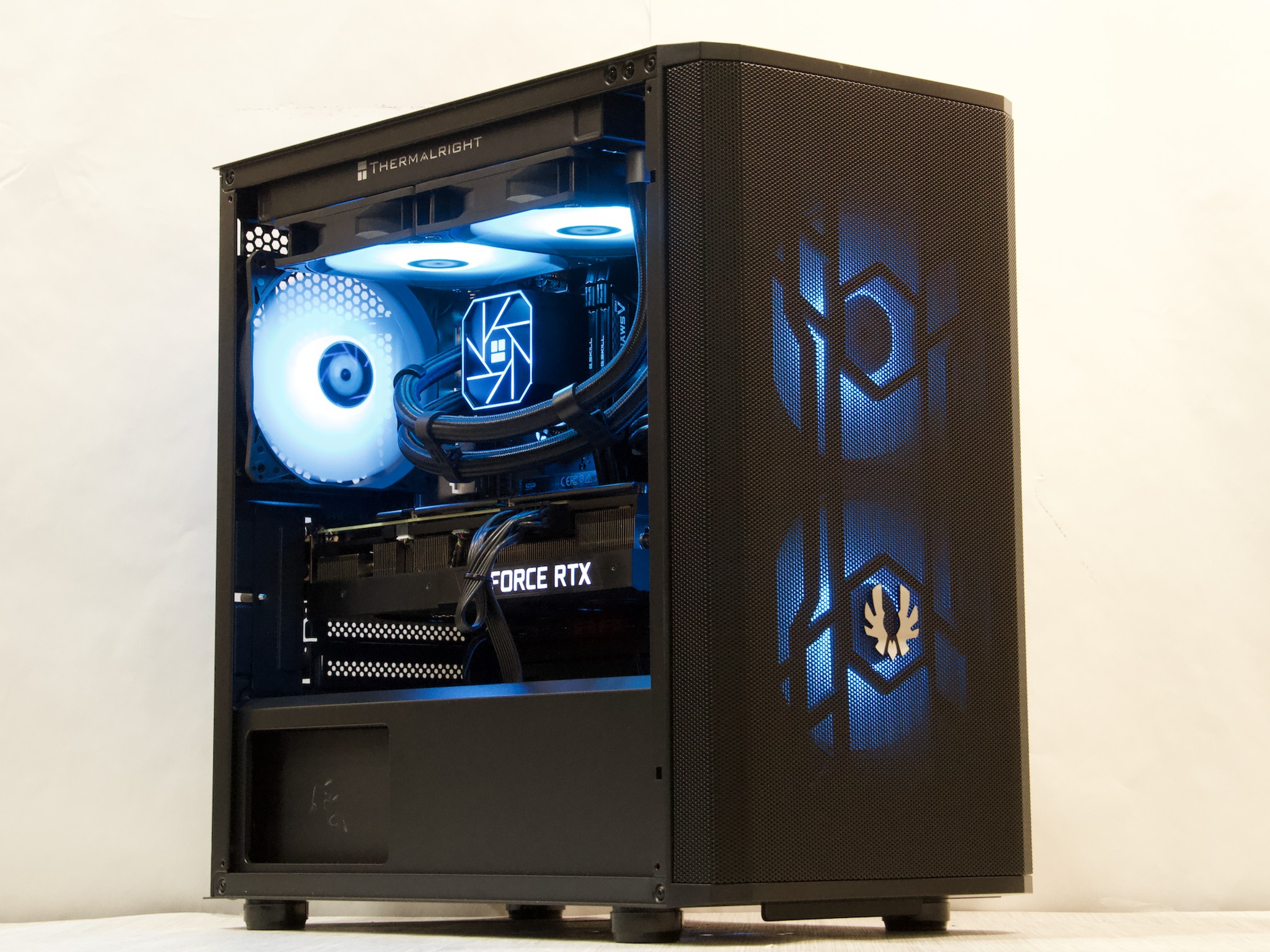 RTX 3080, Ryzen 7 5700X, 32GB DDR4, 1TB NVMe SSD, WiFi - 1440p Gaming PC