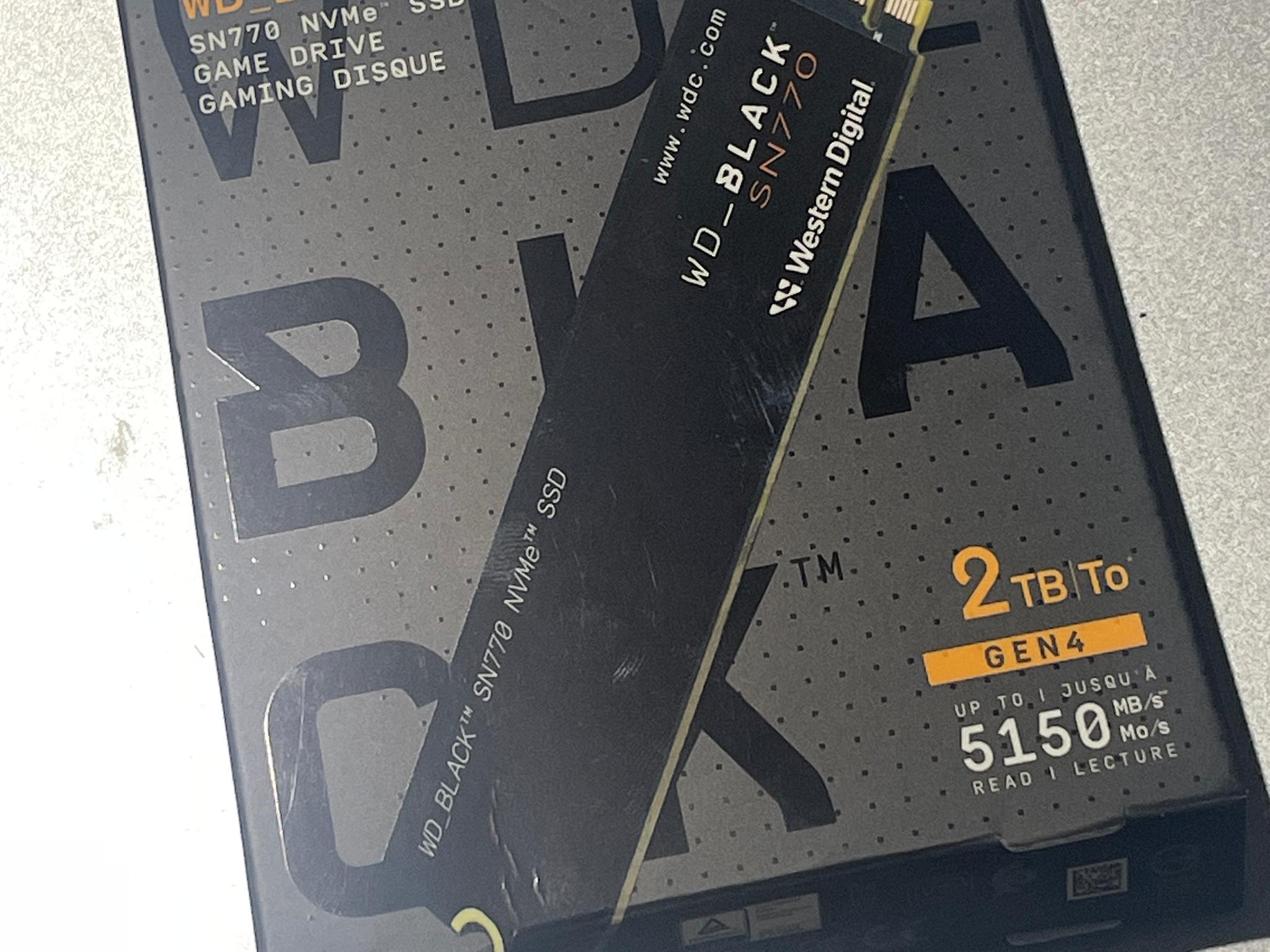 2TB WD_BLACK SN770 2TB M.2 NVMe Internal SSD (WDS200T3X0E)