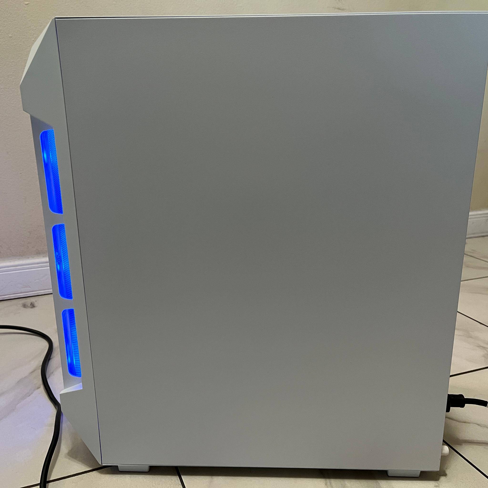 🟠🔥 Intel i5-6600, AMD W5700 8GB, 12GB RAM,  500 GB SSD, High Performance RGB Gaming PC 🖥️🟢