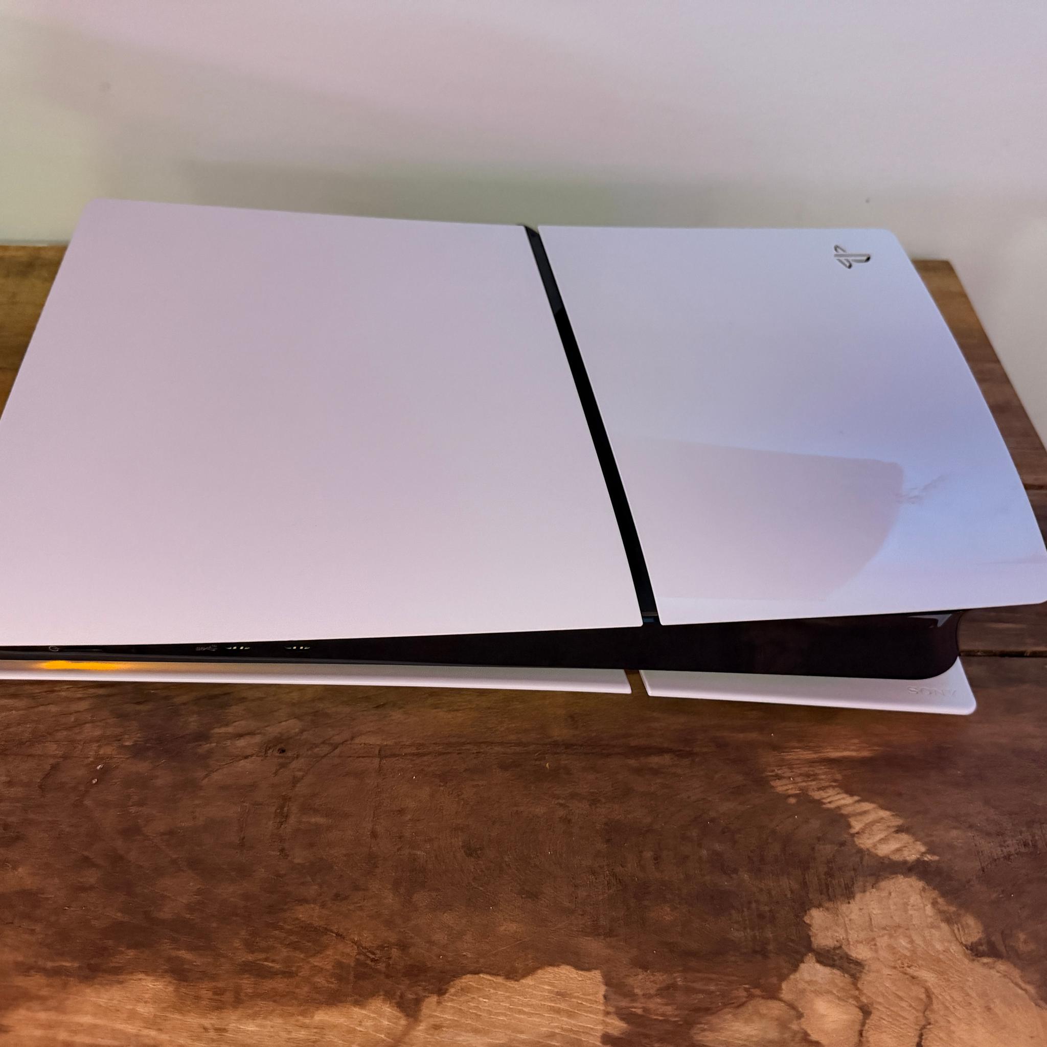 PlayStation 5 Slim Digital 1TB