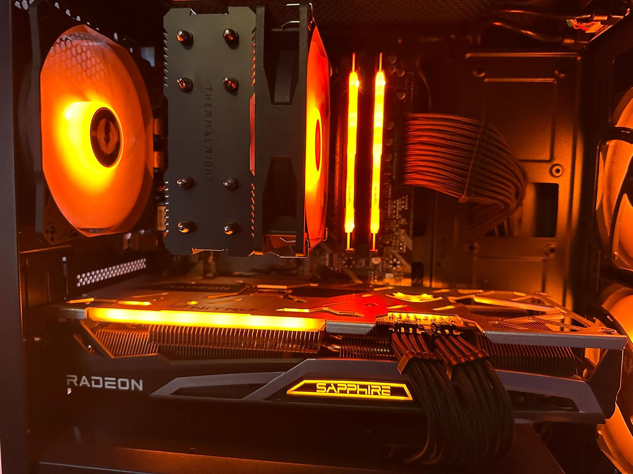 RX 6700XT / Ryzen 5600x Custom Gaming PC