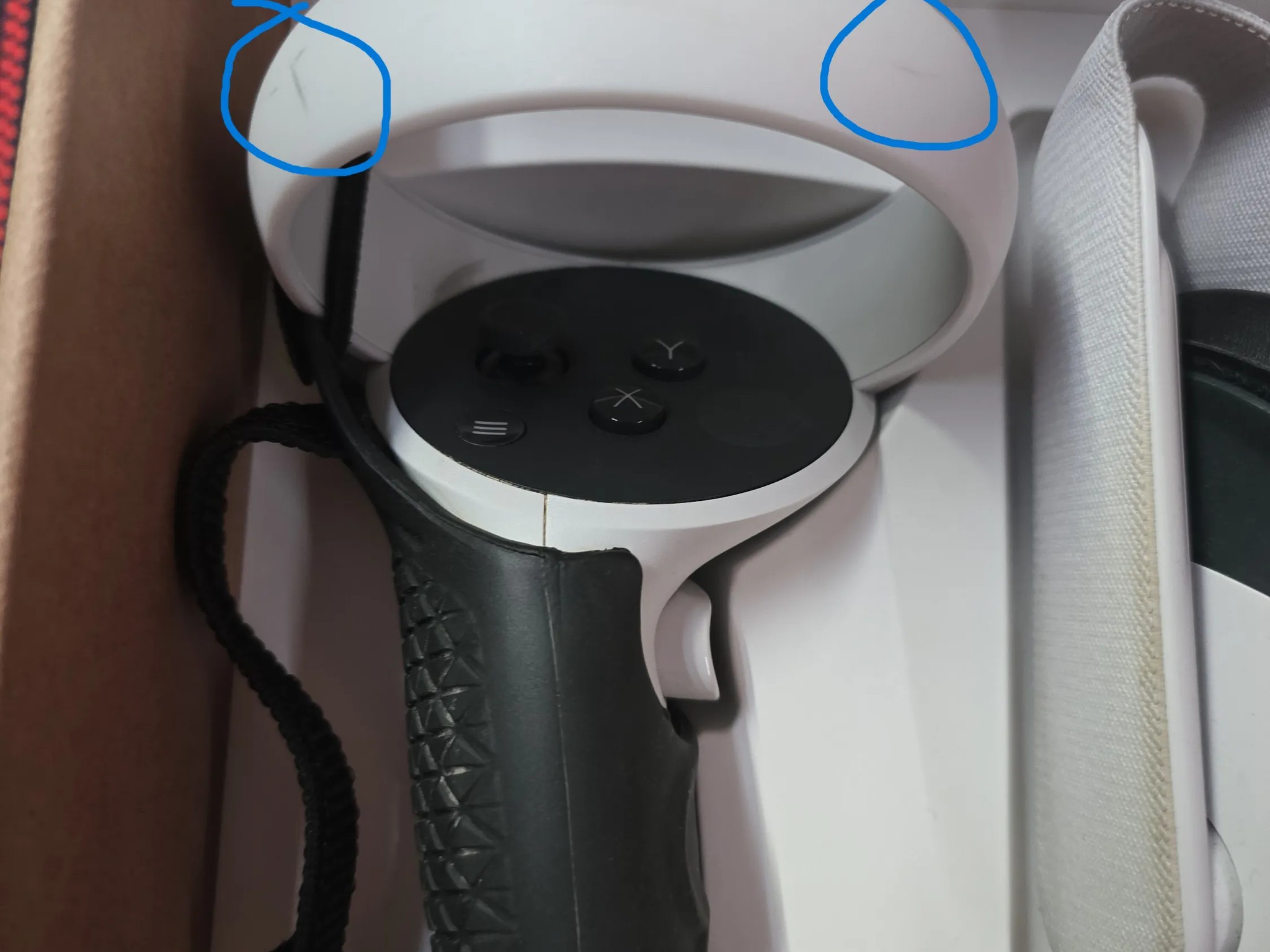 Oculus Quest 2 64GB Fairly Used Minimal Issues
