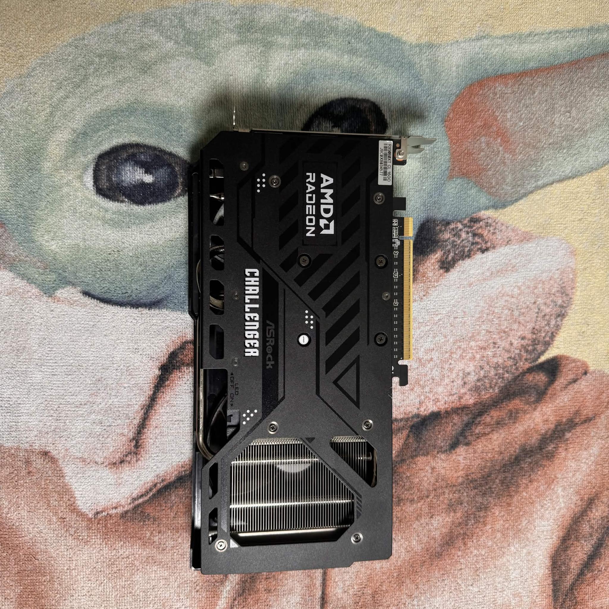 ASRock Challenger RX 9060XT