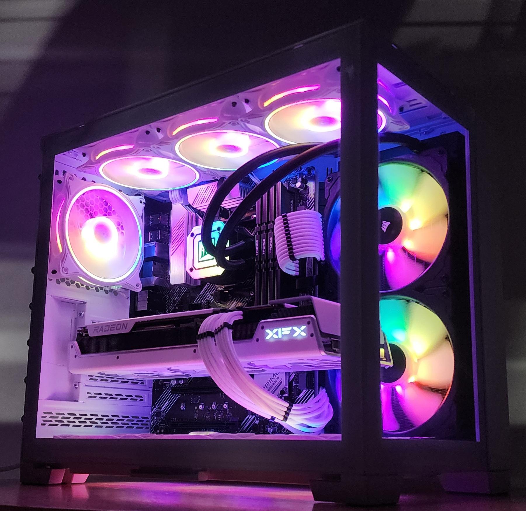 Gaming PC Ryzen 7 5700X3D 32GB RAM 2TB SSD RX 7900 XT 20GB Windows 11 Computer