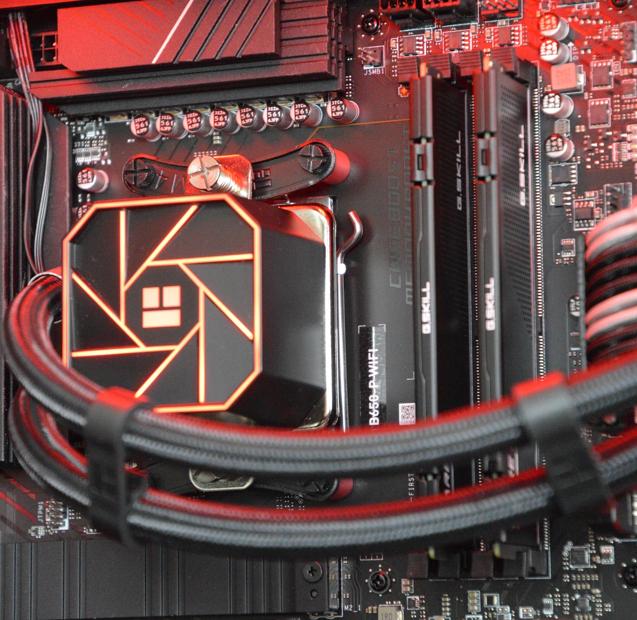 ⚡⚡| RTX 4070 12GB| RYZEN 7 7700X | 32 GB DDR5 RAM | 2TB NVME SSD | Electric Night |
