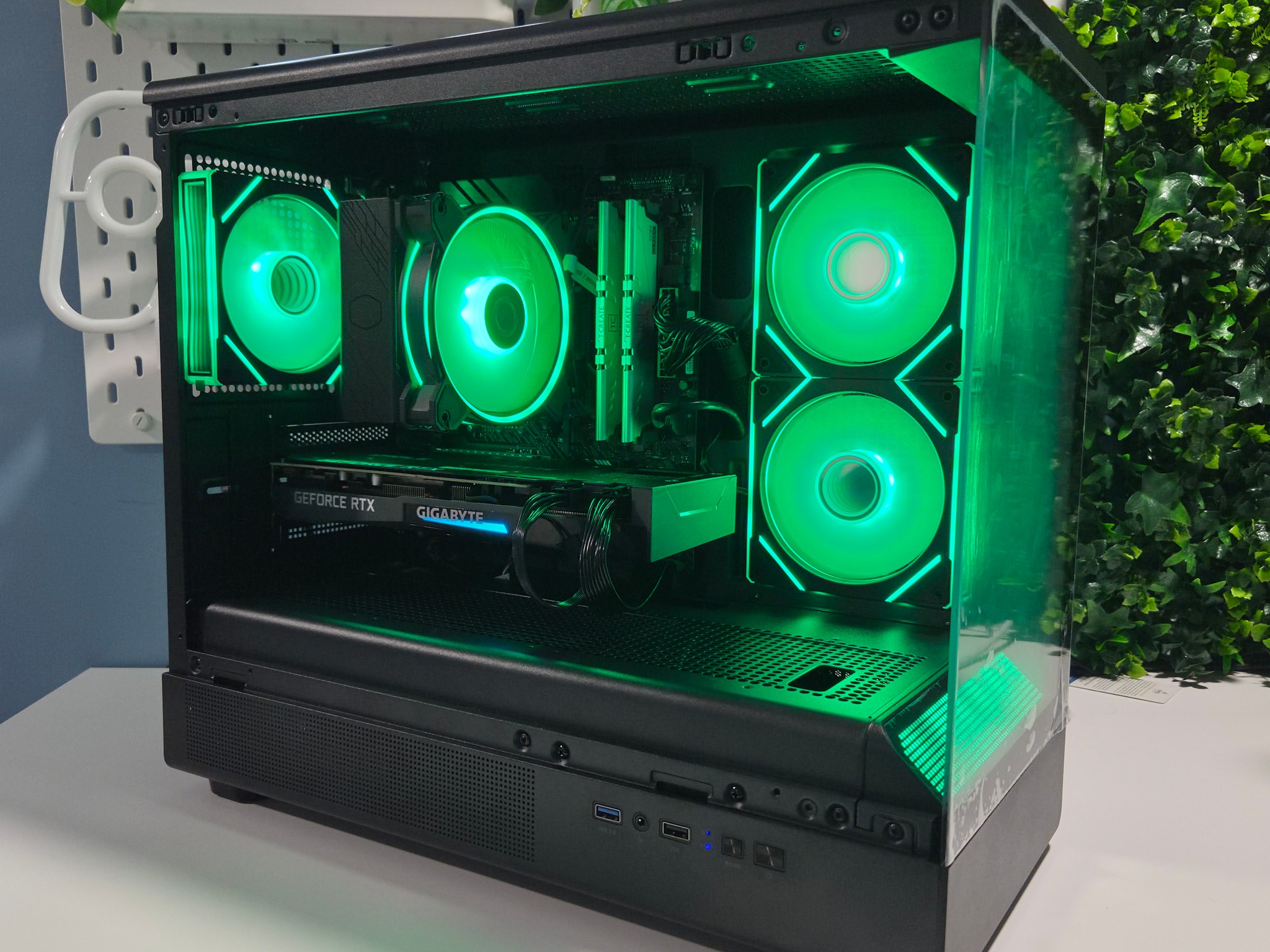 All black Pc Rtx 3070 / Ryzen 5 5600g