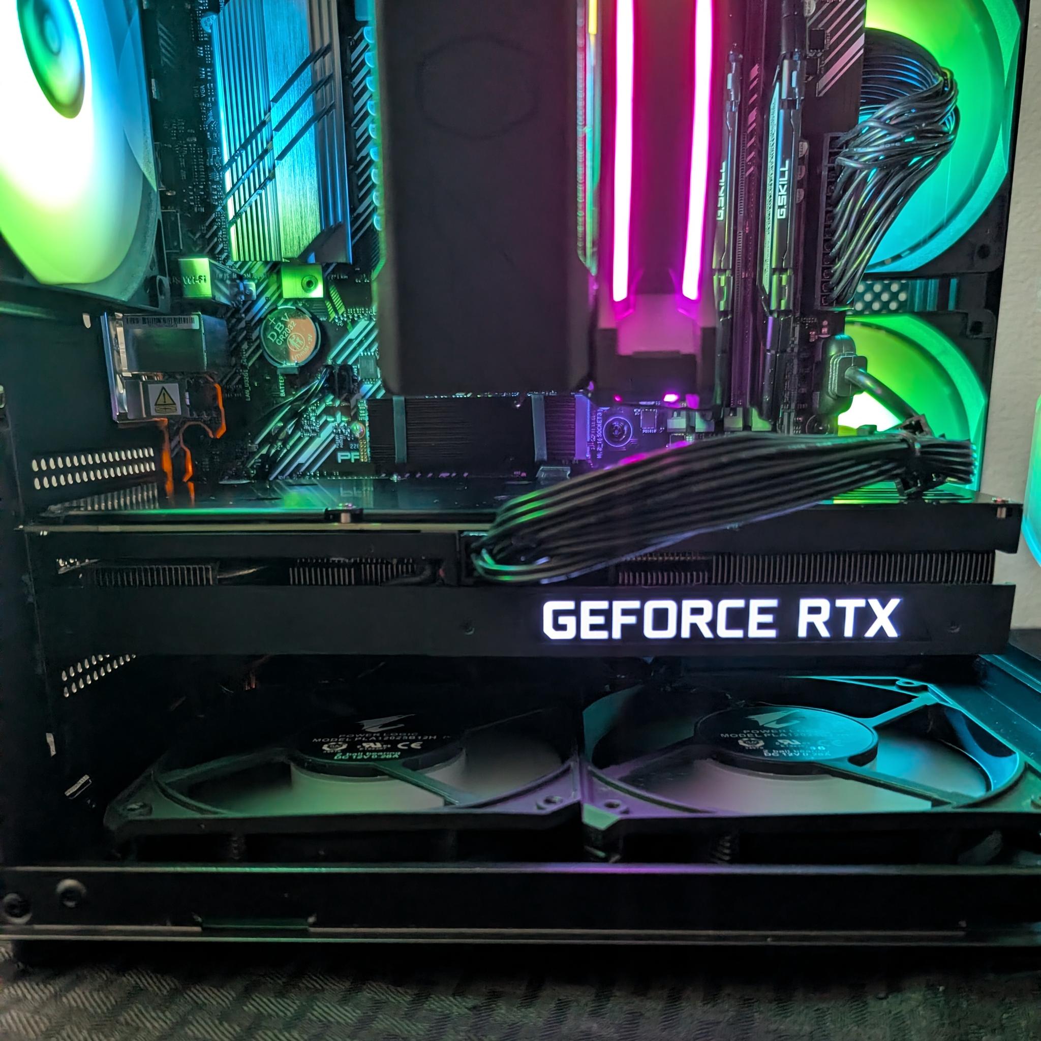Nvidia RTX 3070-Ryzen 7 3700x-16GB DDR4 3200-1 TB NVME Gen 4 matx