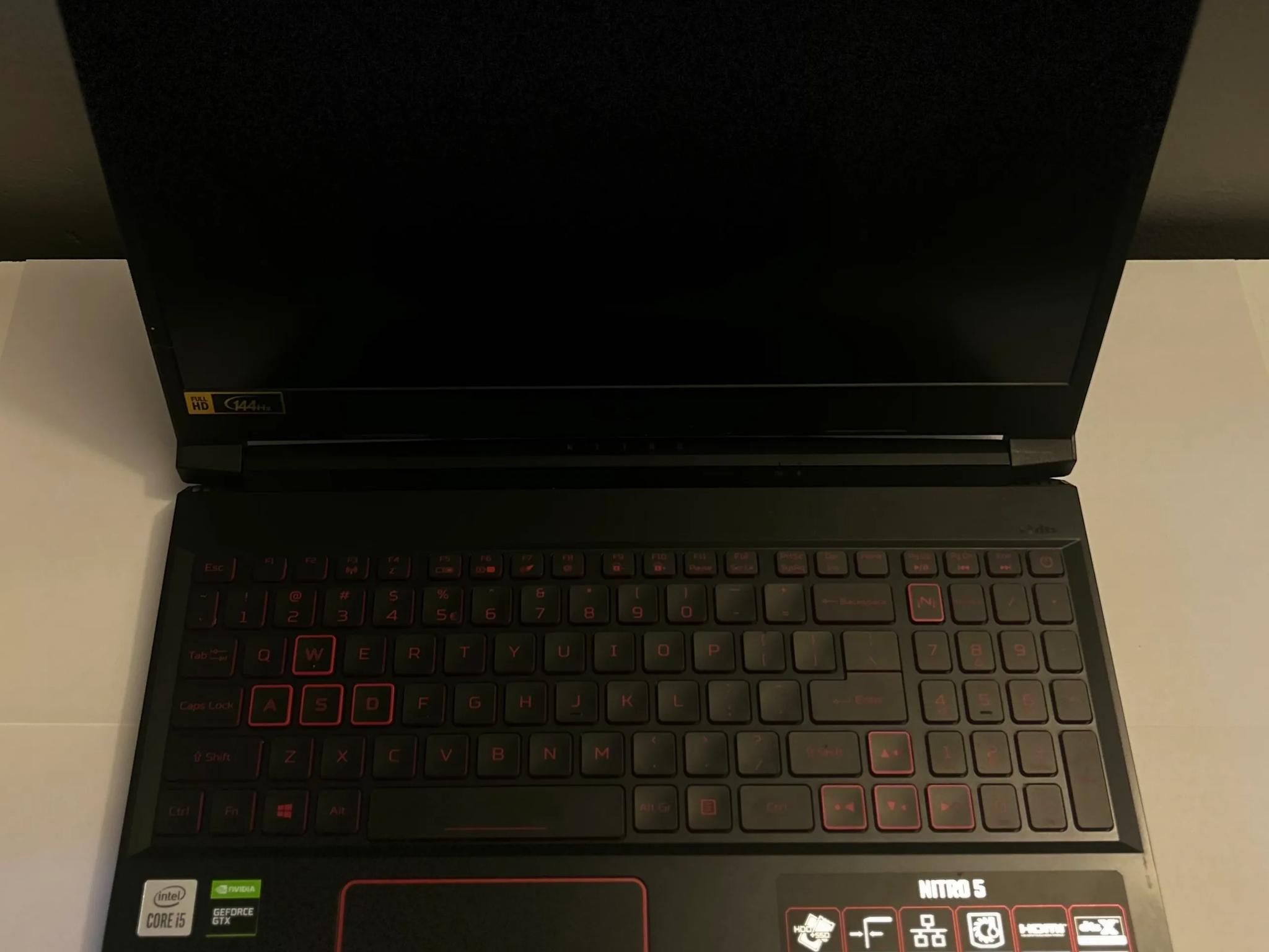 Acer - Nitro 5 15.6" Gaming Laptop|Intel Core i5-10300H|8GB Memory|NVIDIA GeForce GTX 1650