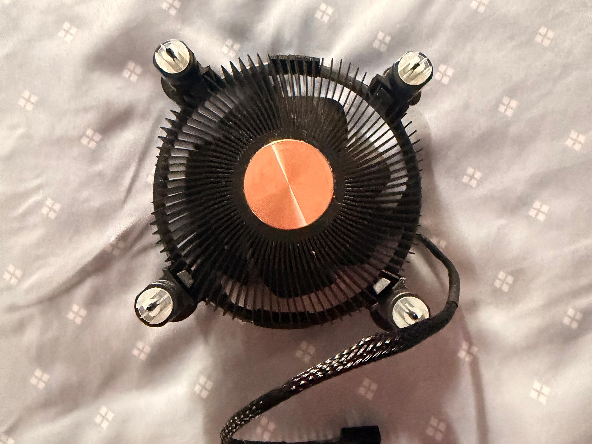 🔥 Intel Stock Cooler 🔥