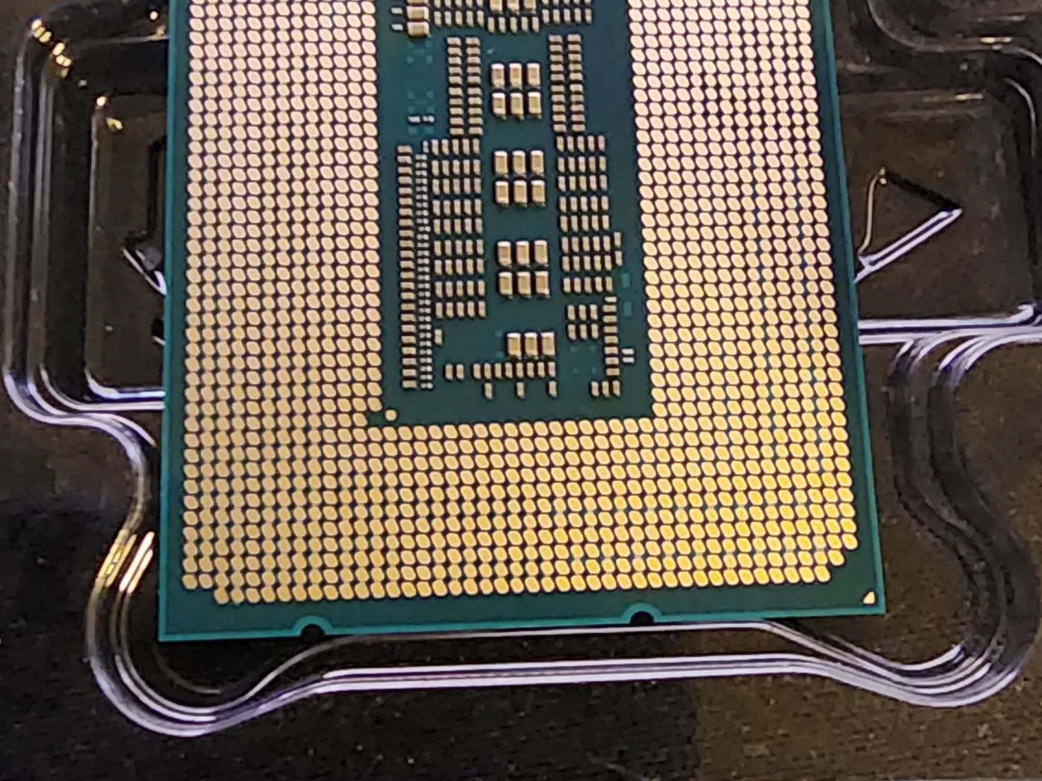 Intel® Core™ i7-13700F Processor