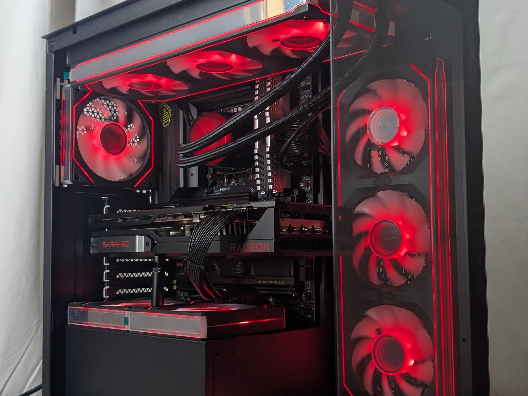 7900XTX | CORE ULTRA 5 245KF | 32GB DDR5 | 2TB NVME | 1000W