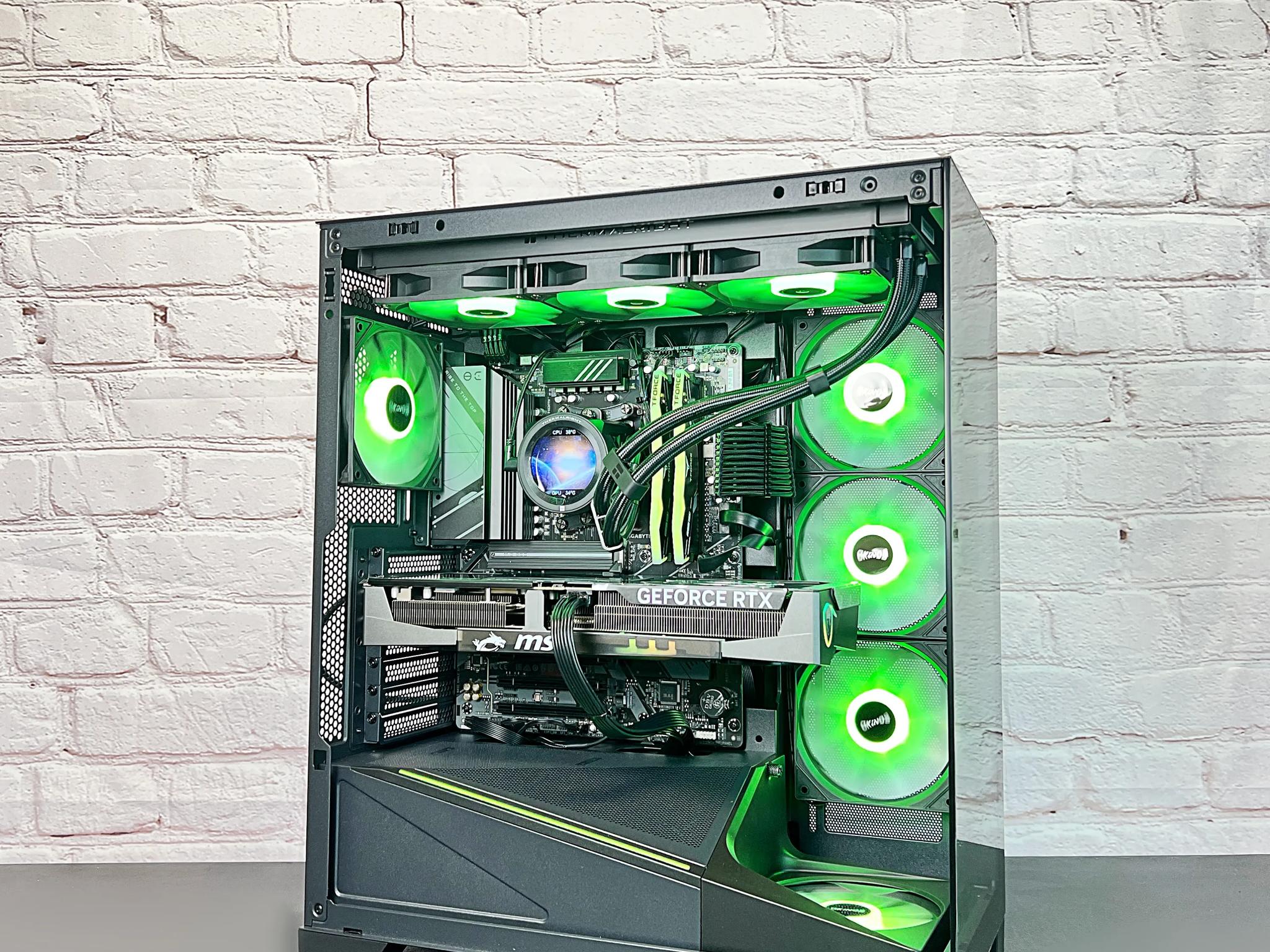 RTX 5070 TI  Ryzen 7800X3D 32GB DDR5 2TB M.2 Win 11 Pro