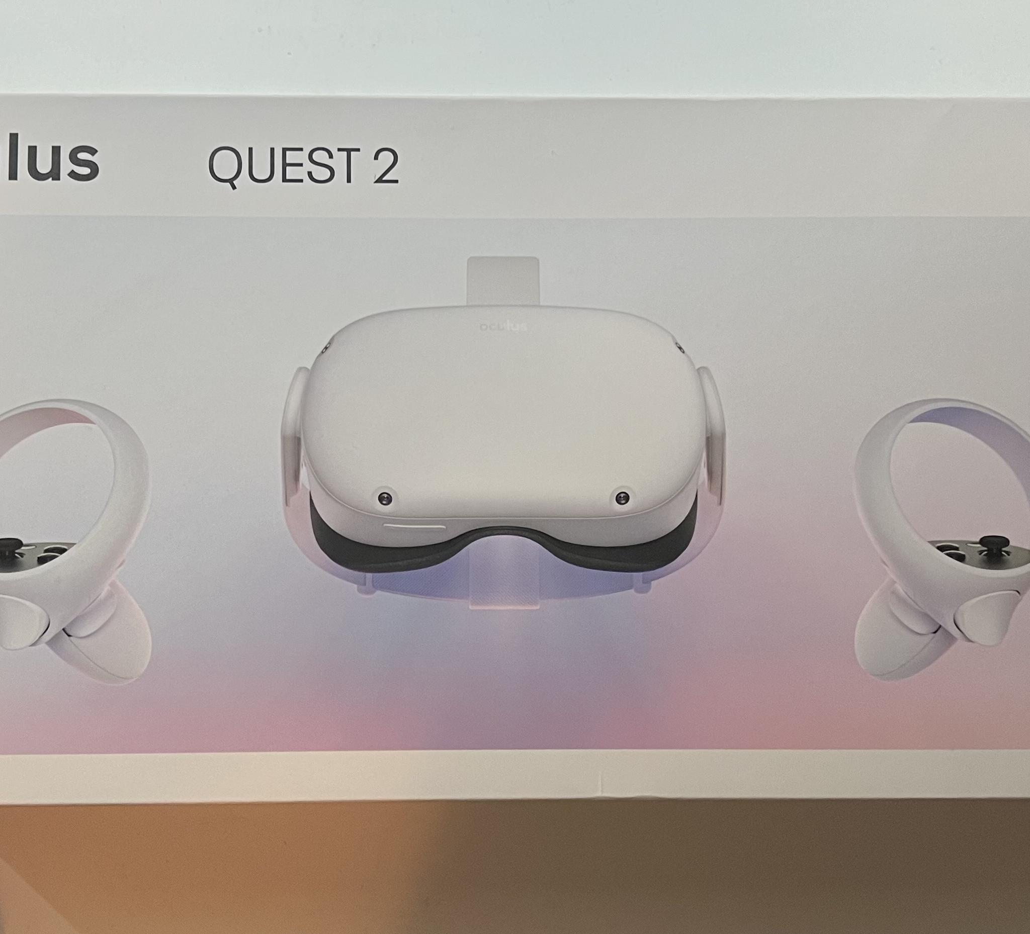 Oculus Quest 2 All-In-One Headset