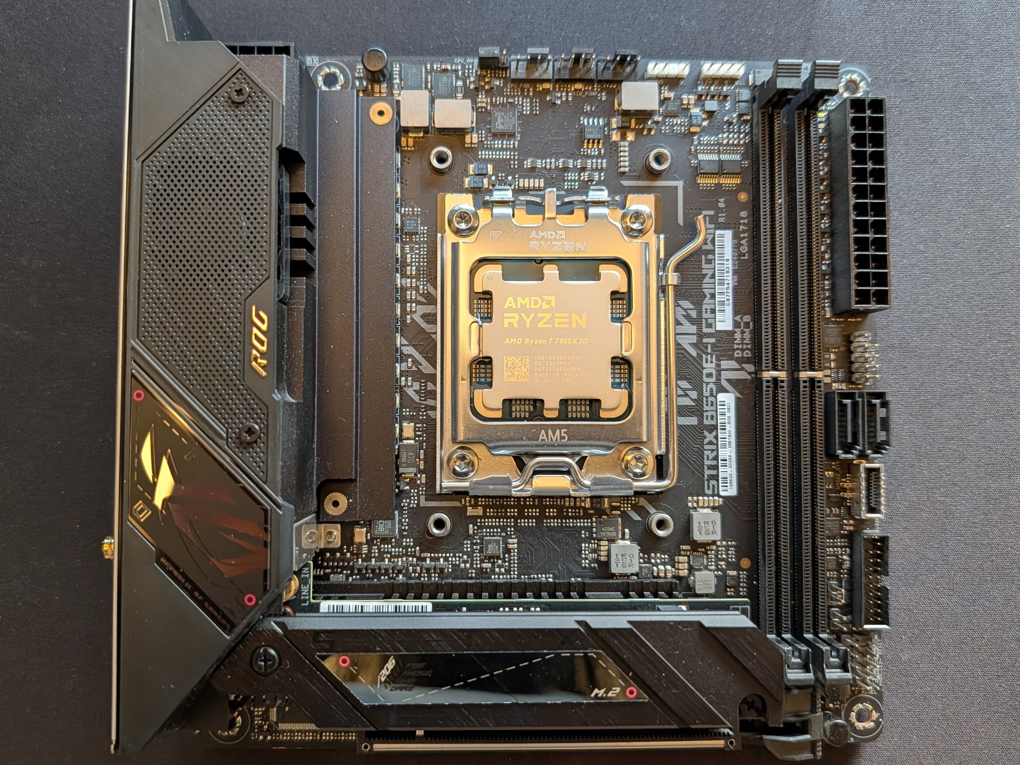 AMD Ryzen 7 7800X3D