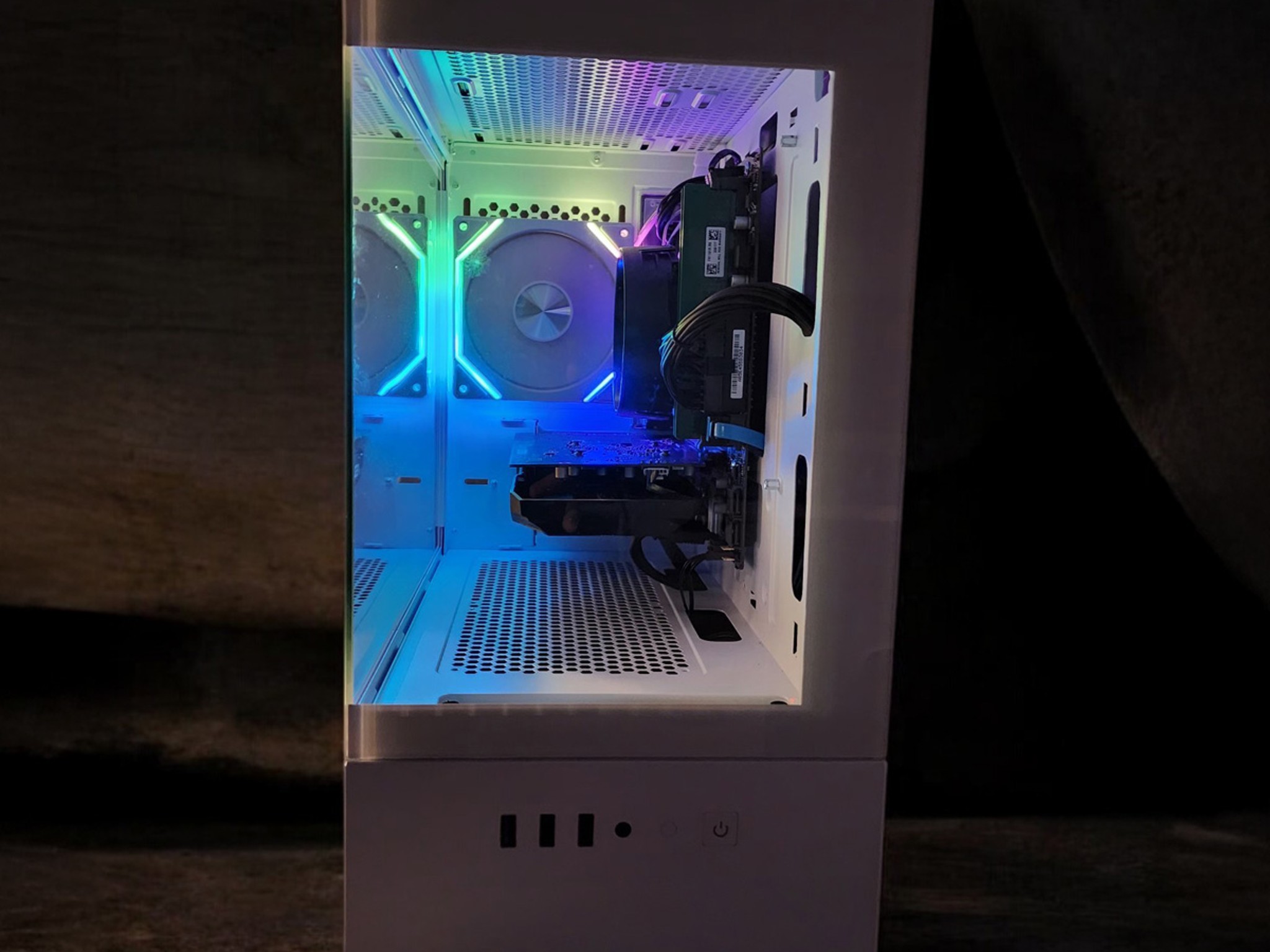 🧊 RTX 3050, Ryzen 3200G, 16GB DDR4, 512GB SSD, WIFI & BT, Starter RTX Gaming PC!