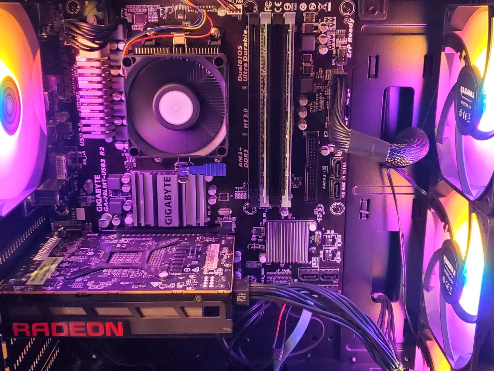 AMD FX-8320e X AMD R9 Fury Nano