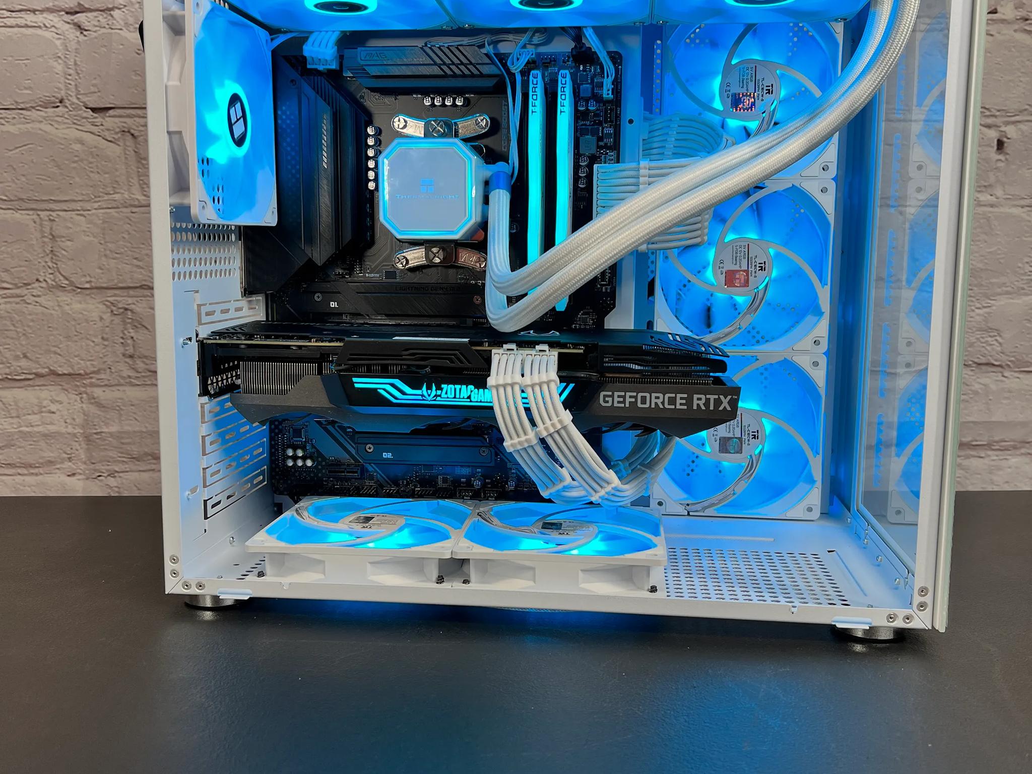 Ryzen 7 5800X RTX 3080 32GB RAM 1TB M.2 WiFi 6E Win 11 Gaming PC