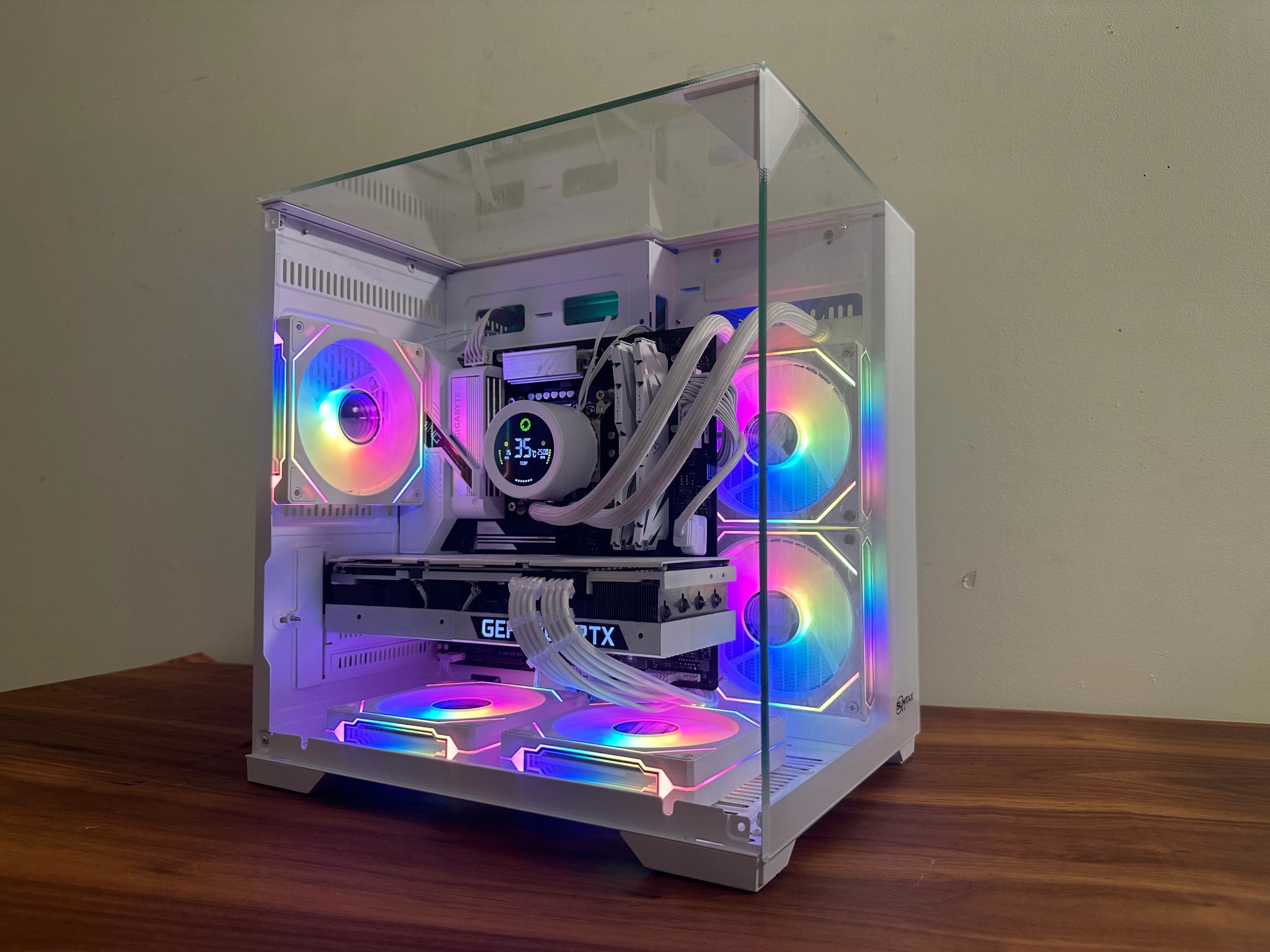 ❄️ Frost Nova | RTX 3080 White | i5-14600K |32gb Blazing Ram| 240mm Display AIO