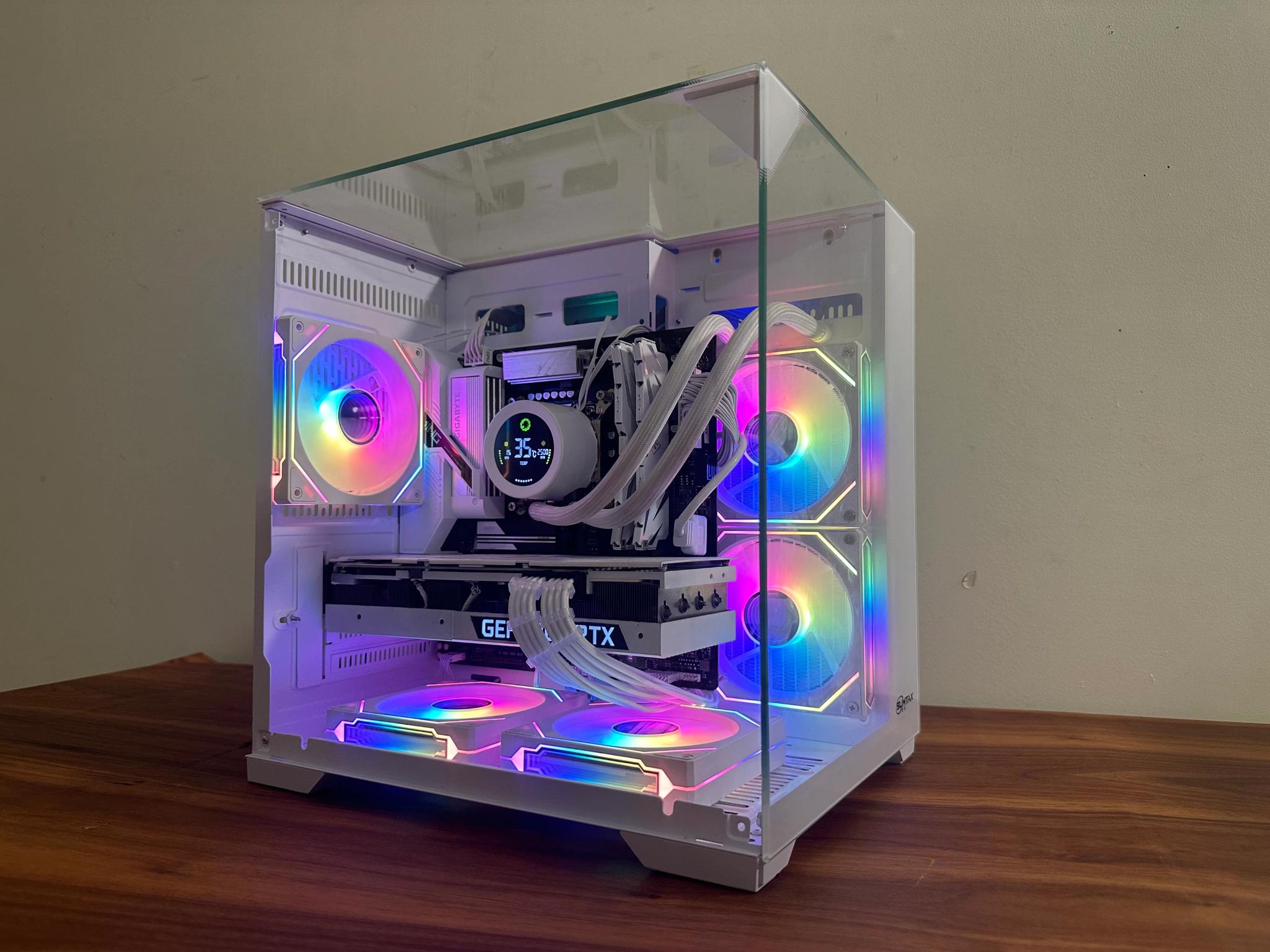 ❄️ Frost Nova | RTX 3080 White | i5-14600K |32gb Blazing Ram| 240mm Display AIO