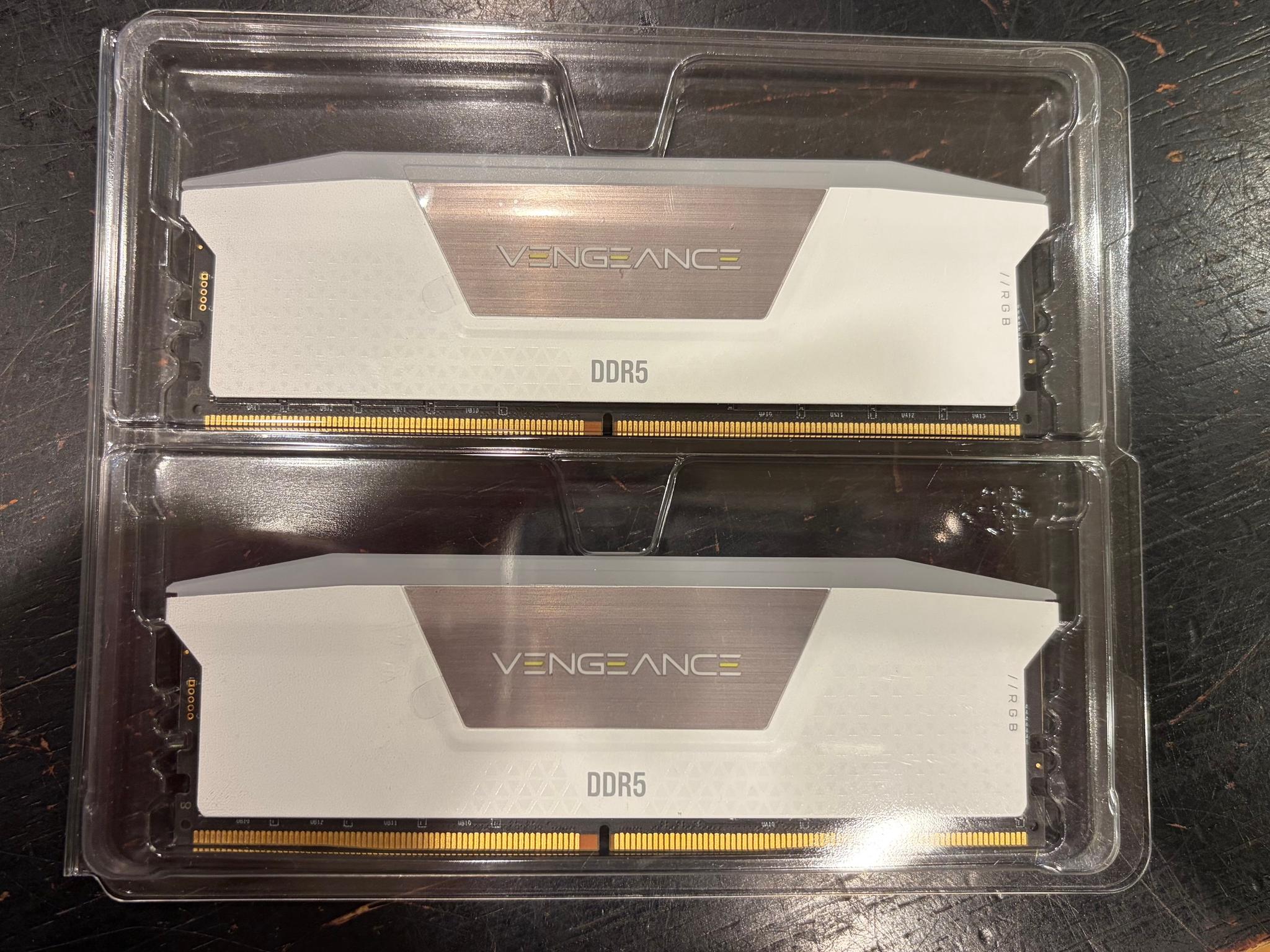 64GB (2 x 32GB) Corsair Vengeance RGB DDR5