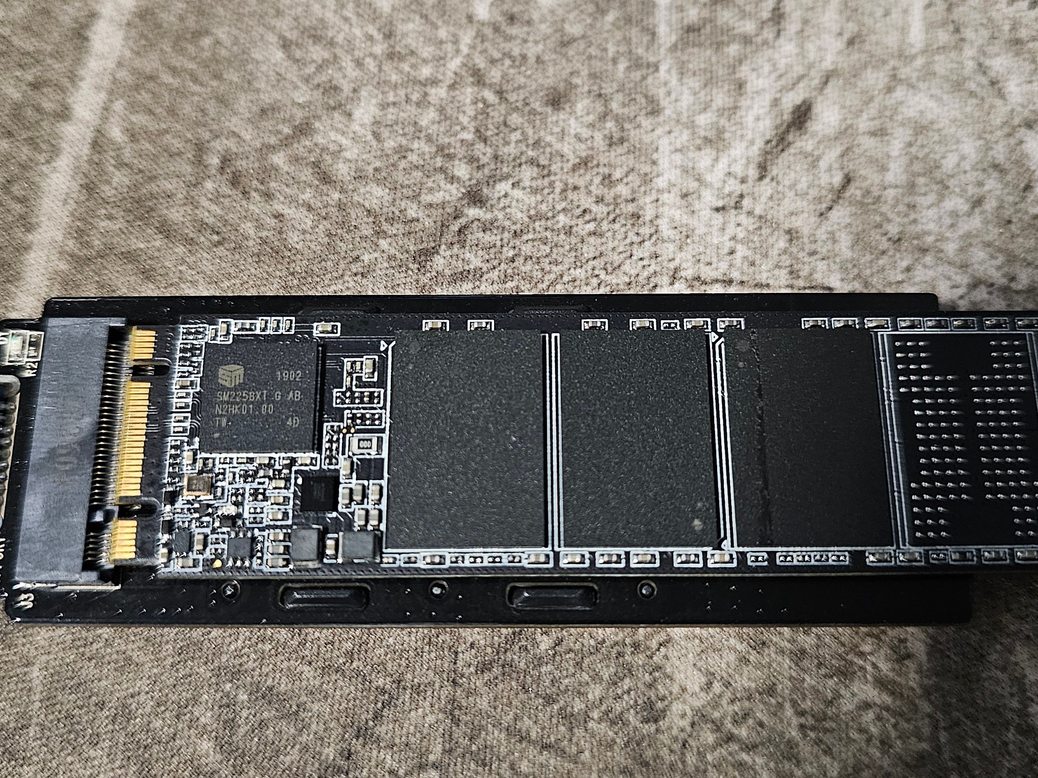 TEAMGroup TEAM MS30 128GB SATAIII M.2 2280 SSD (With INEO 2588 M.2 SATA To 10Gbps USB3.1 Enclosure)