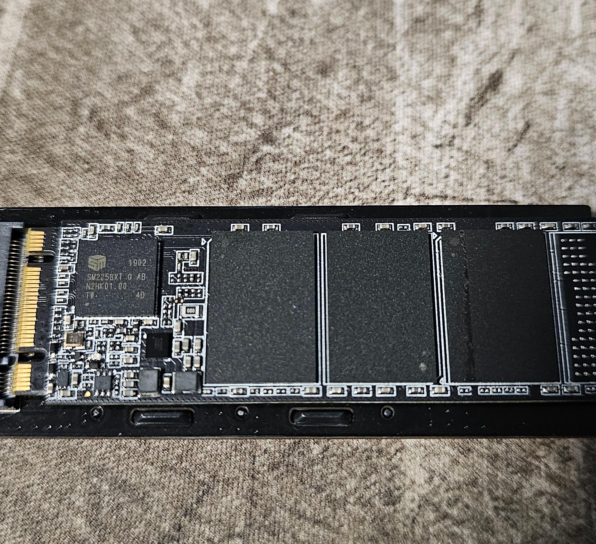 TEAMGroup TEAM MS30 128GB SATAIII M.2 2280 SSD (With INEO 2588 M.2 SATA To 10Gbps USB3.1 Enclosure)