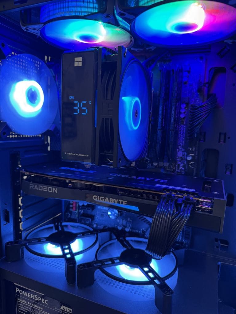 Gaming PC. RX 6750 XT 12GB Ryzen 5 5600x