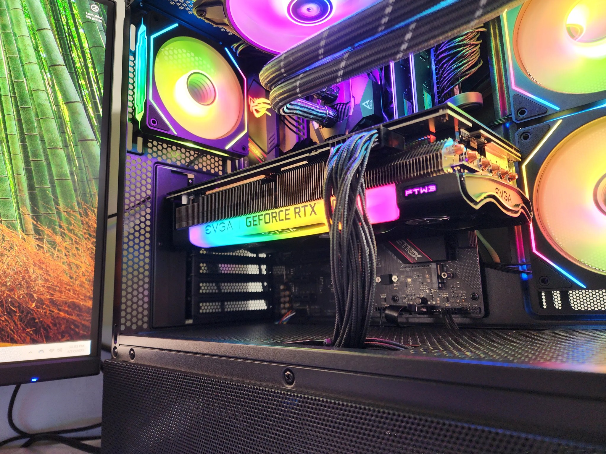 1440p RTX Gaming and Streaming PC (EVGA FTW3 3070, Ryzen 7 3700X, 32GB DDR4 3200 MTS, 1TB M.2 NVME)