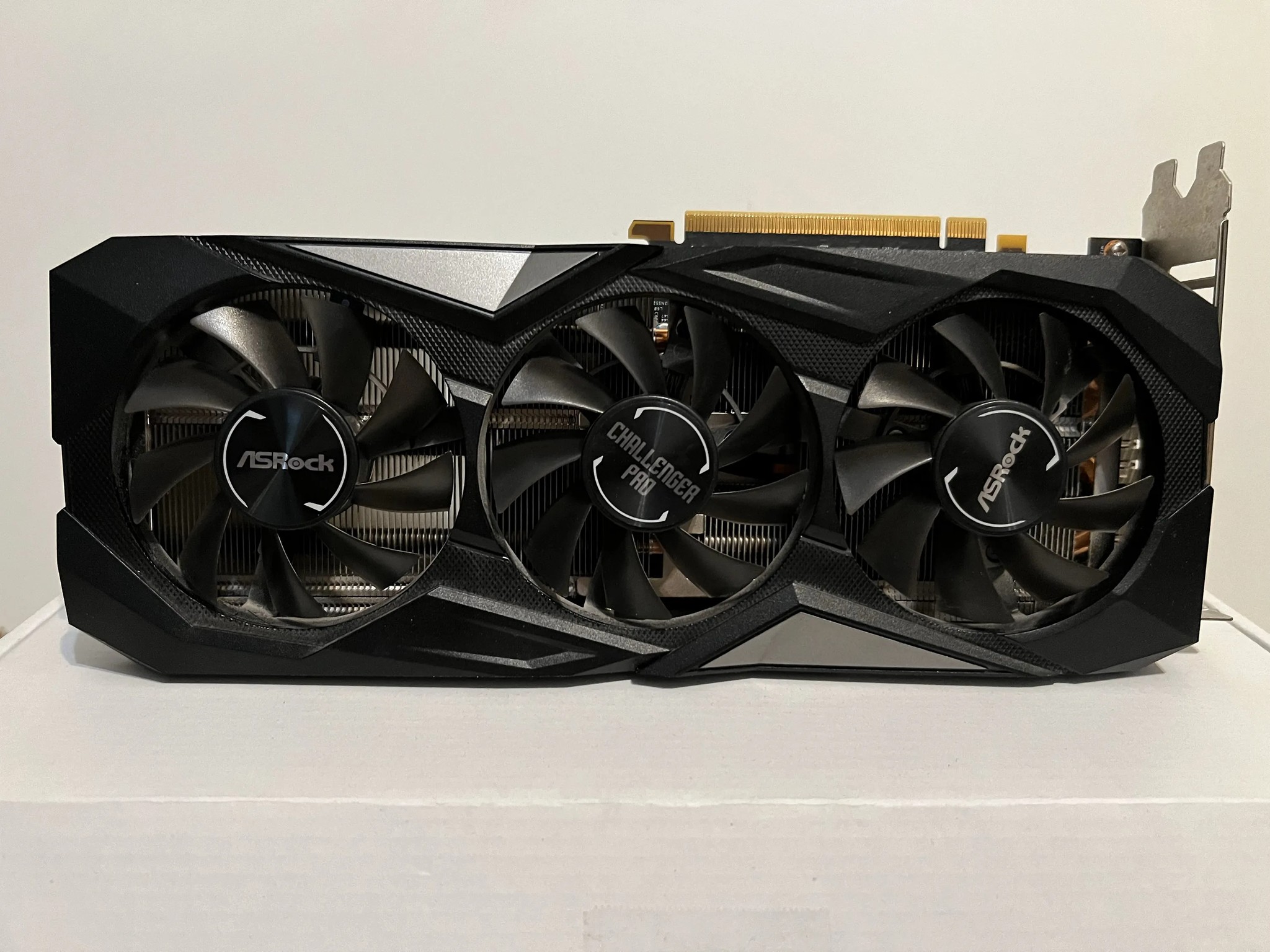 ASRock Radeon Challenger Pro RX 5600 XT 6 GB OC