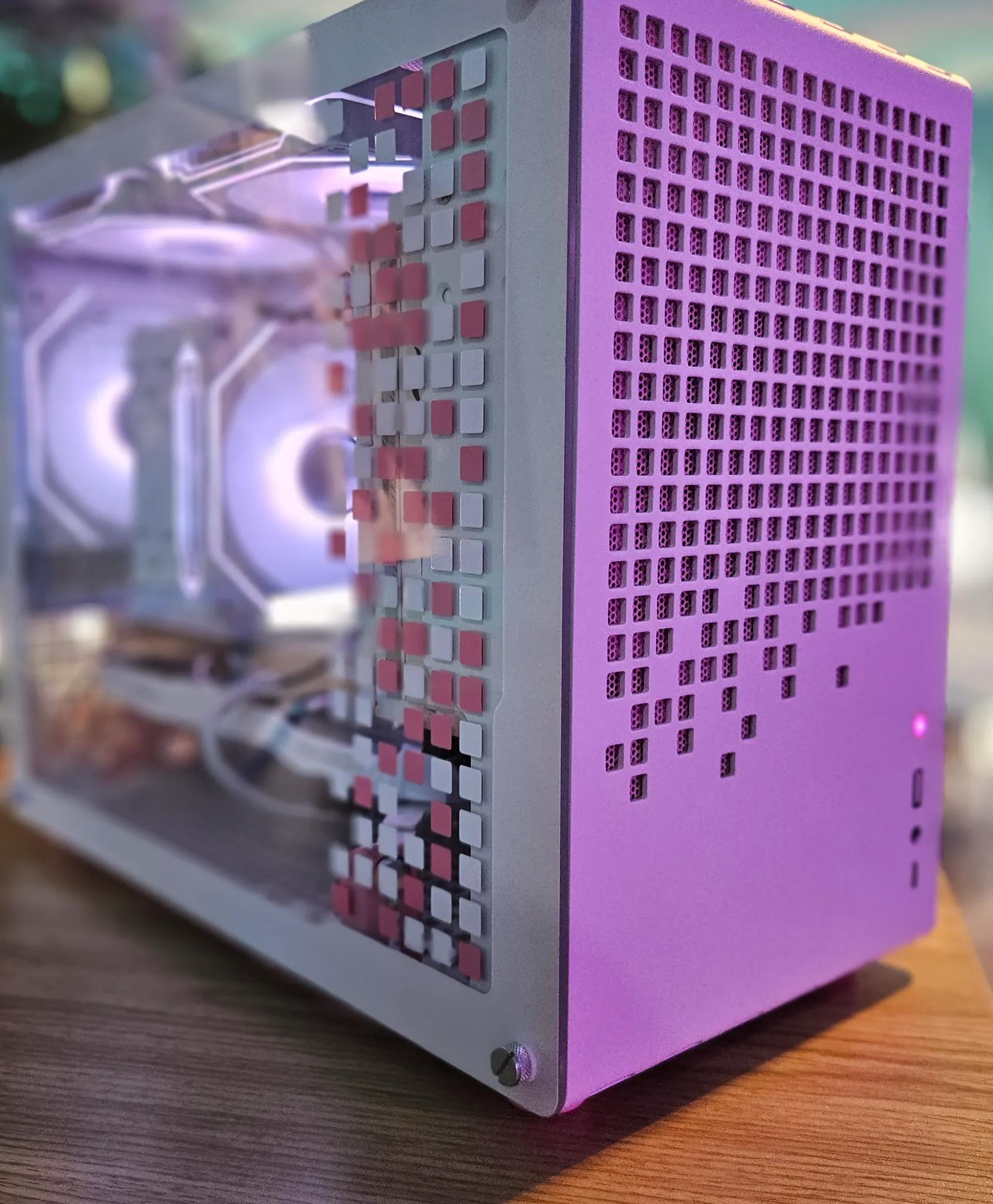 SFF Gaming System with 6 Core Xeon & RX 6600!