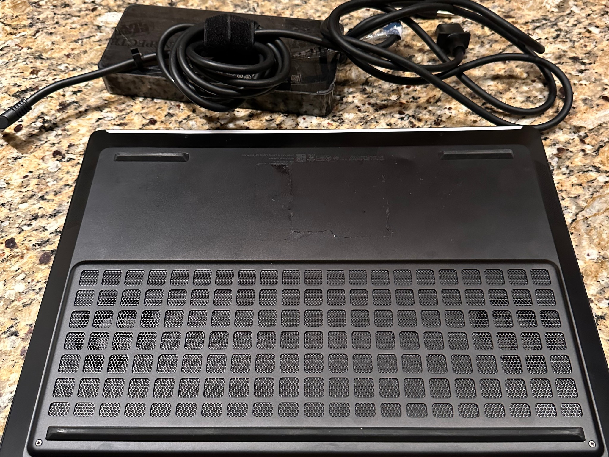 HP OMEN MAX 16" OLED 240Hz RTX 5080 - Intel Ultra 9 275HX - 32GB - 2TB SSD Gaming Laptop