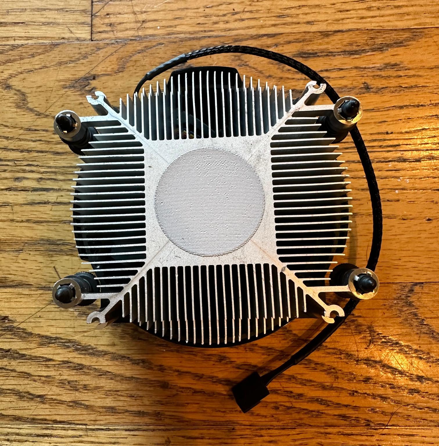 Ryzen 7 2700x w/ Wraith Stealth Cooler.