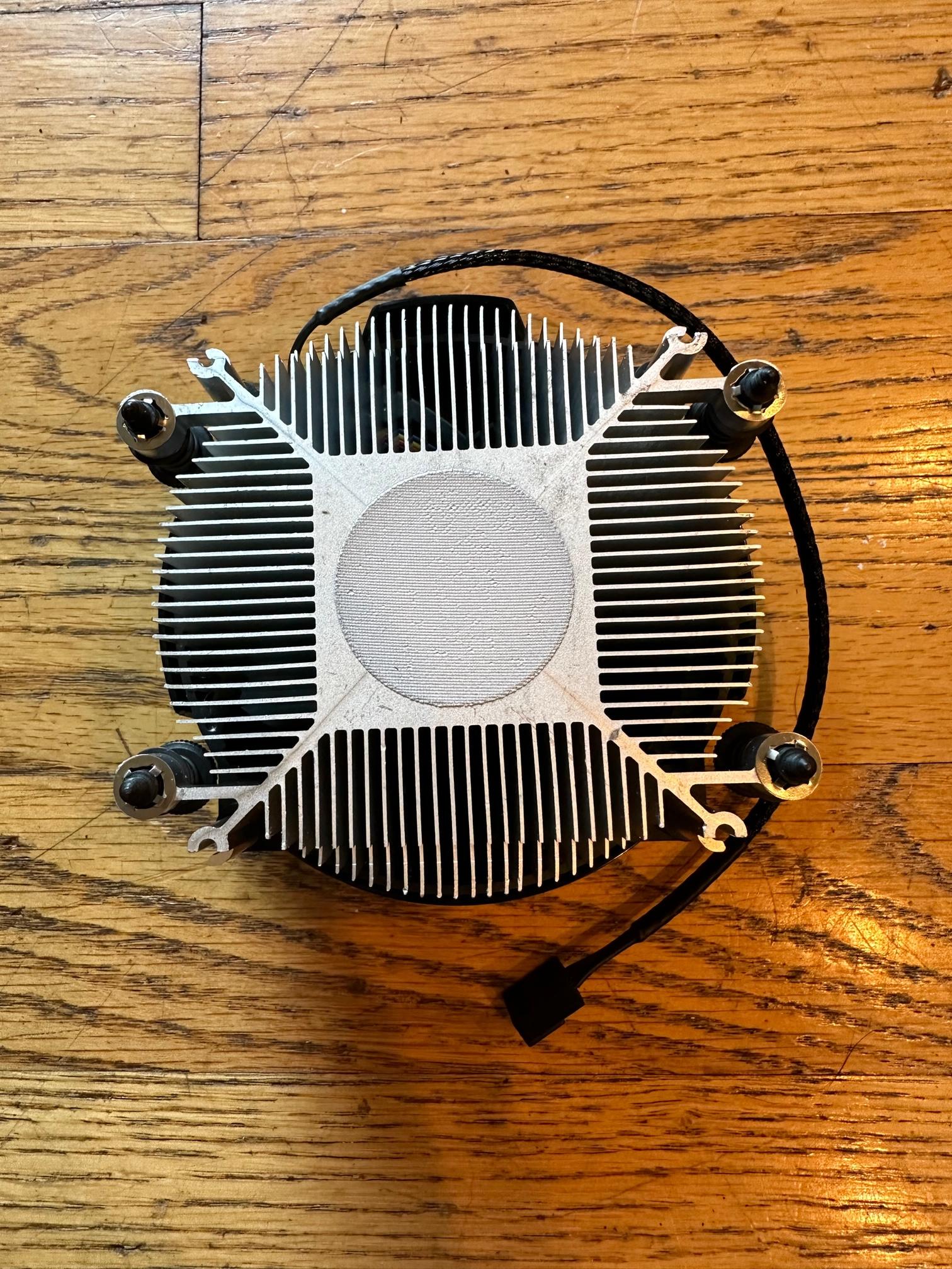 Ryzen 7 2700x w/ Wraith Stealth Cooler.