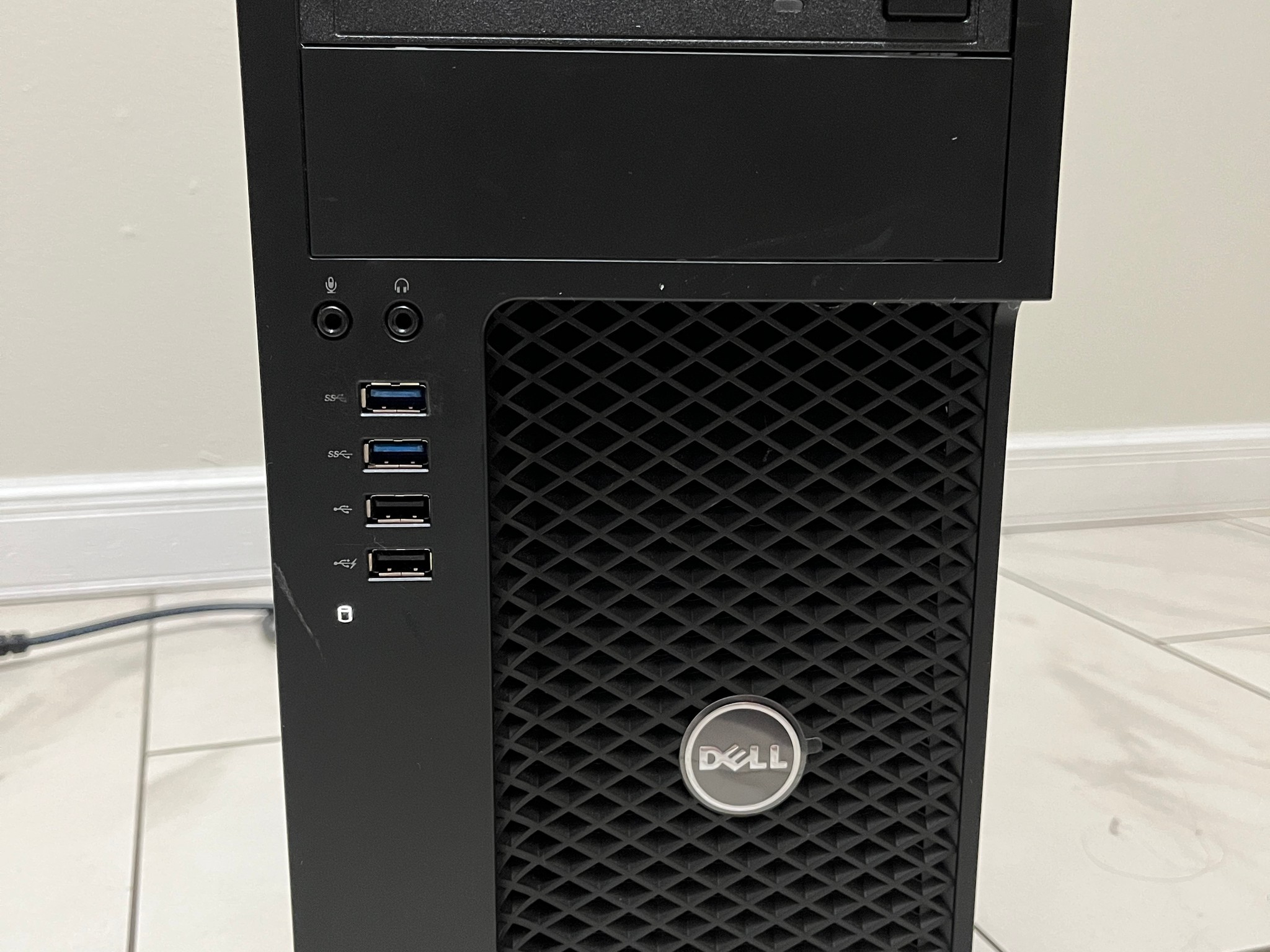 NVIDIA RTX 2070, Intel i7-6700k, 16GB RAM, 512GB SSD - Dell Gaming