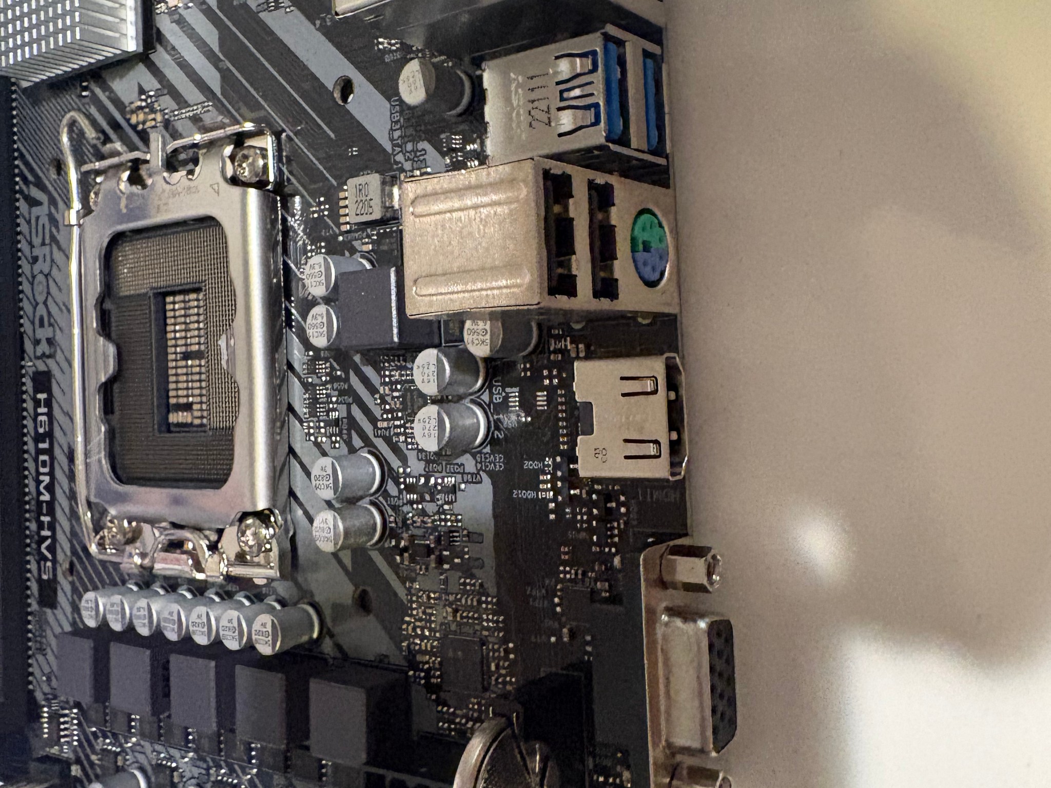 ASROCK H610M-HDV LGA 1700 Motherboard