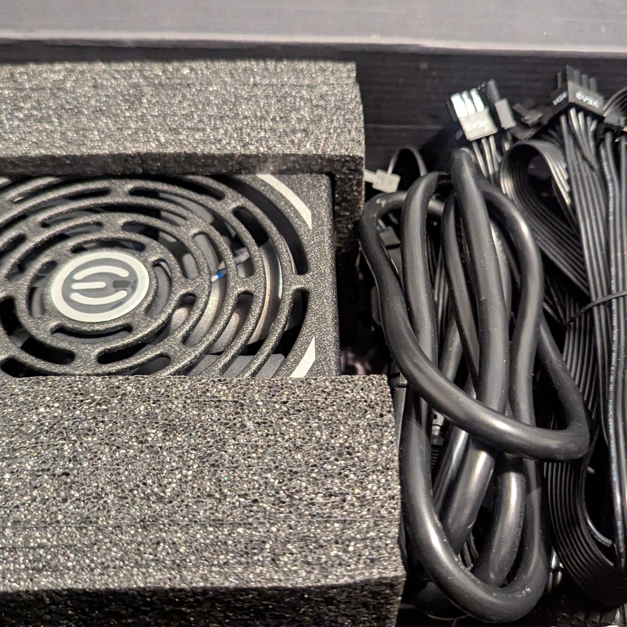EVGA 1000w 80+ Platnium P3 power supply