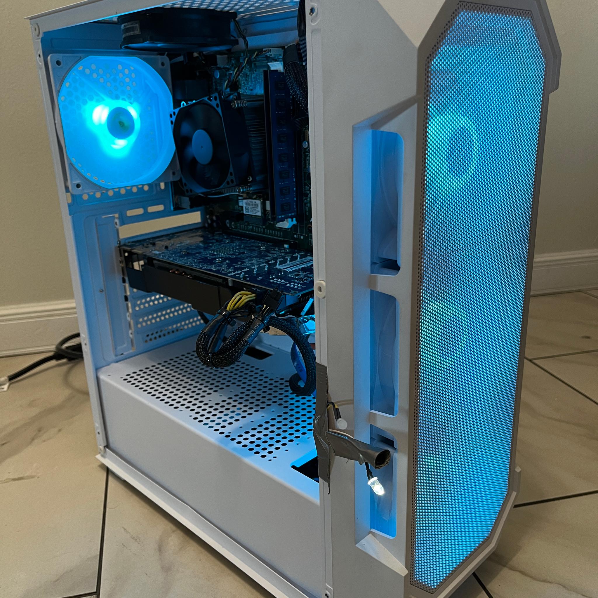Budget Gaming PC-Intel i5-4460, AMD HD 7950, 16GB RAM,750GB Storage, w/ Wi-Fi & BT * Defective Case