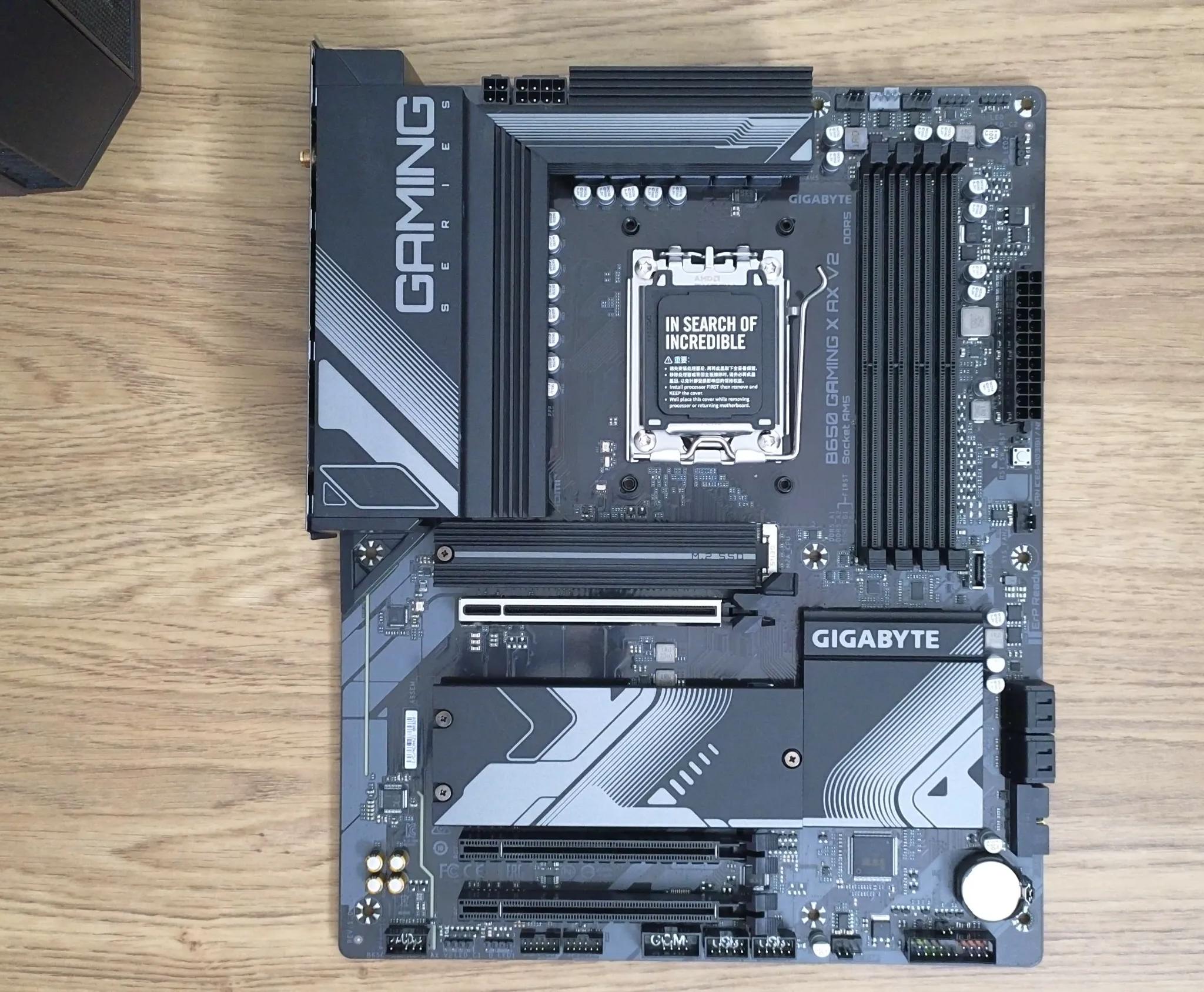 Gigabyte B650 Gaming X AX V2 AMD AM5 7000 8000 and 9000 series